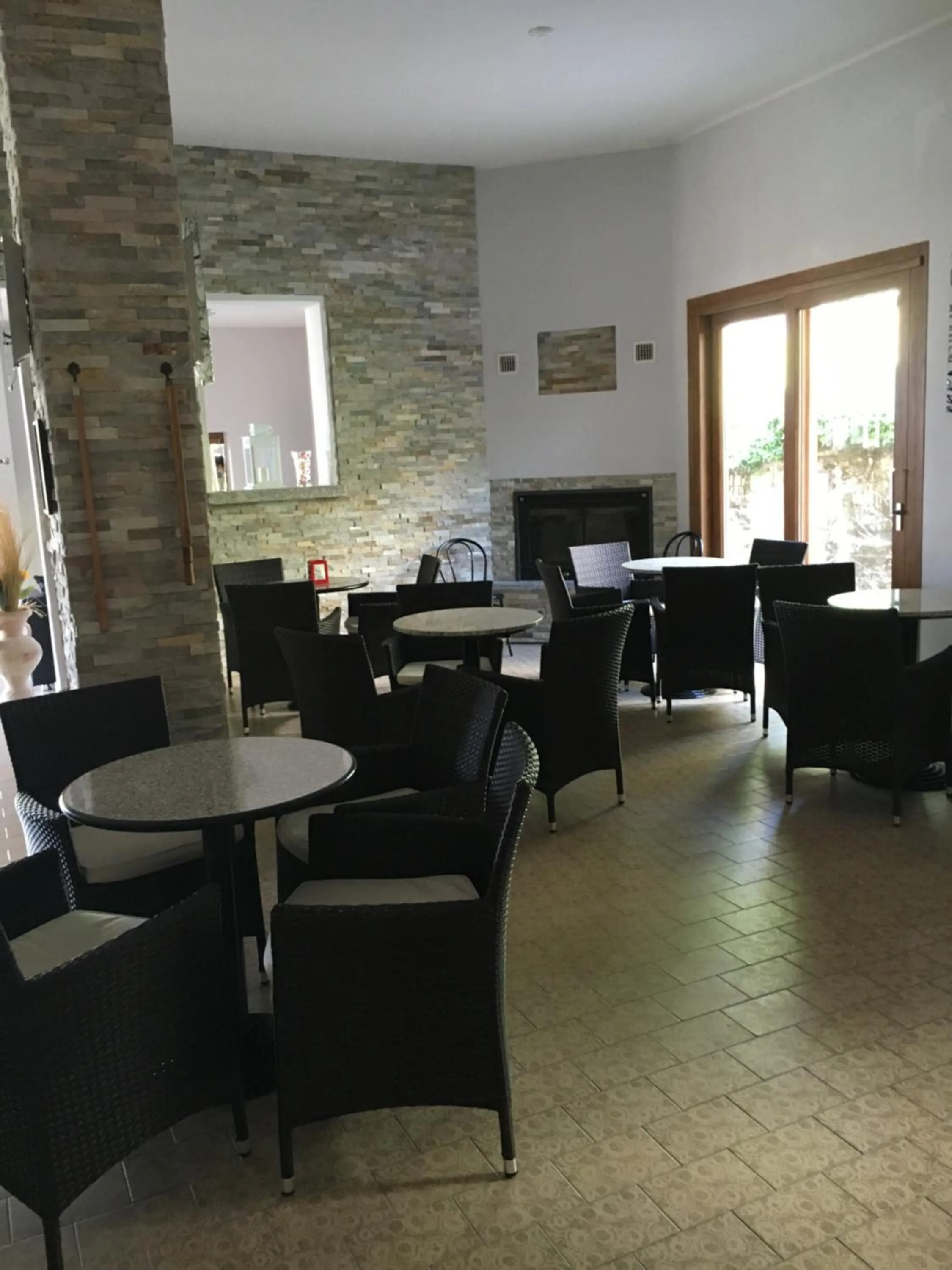 Lounge or bar in Albergo Breglia