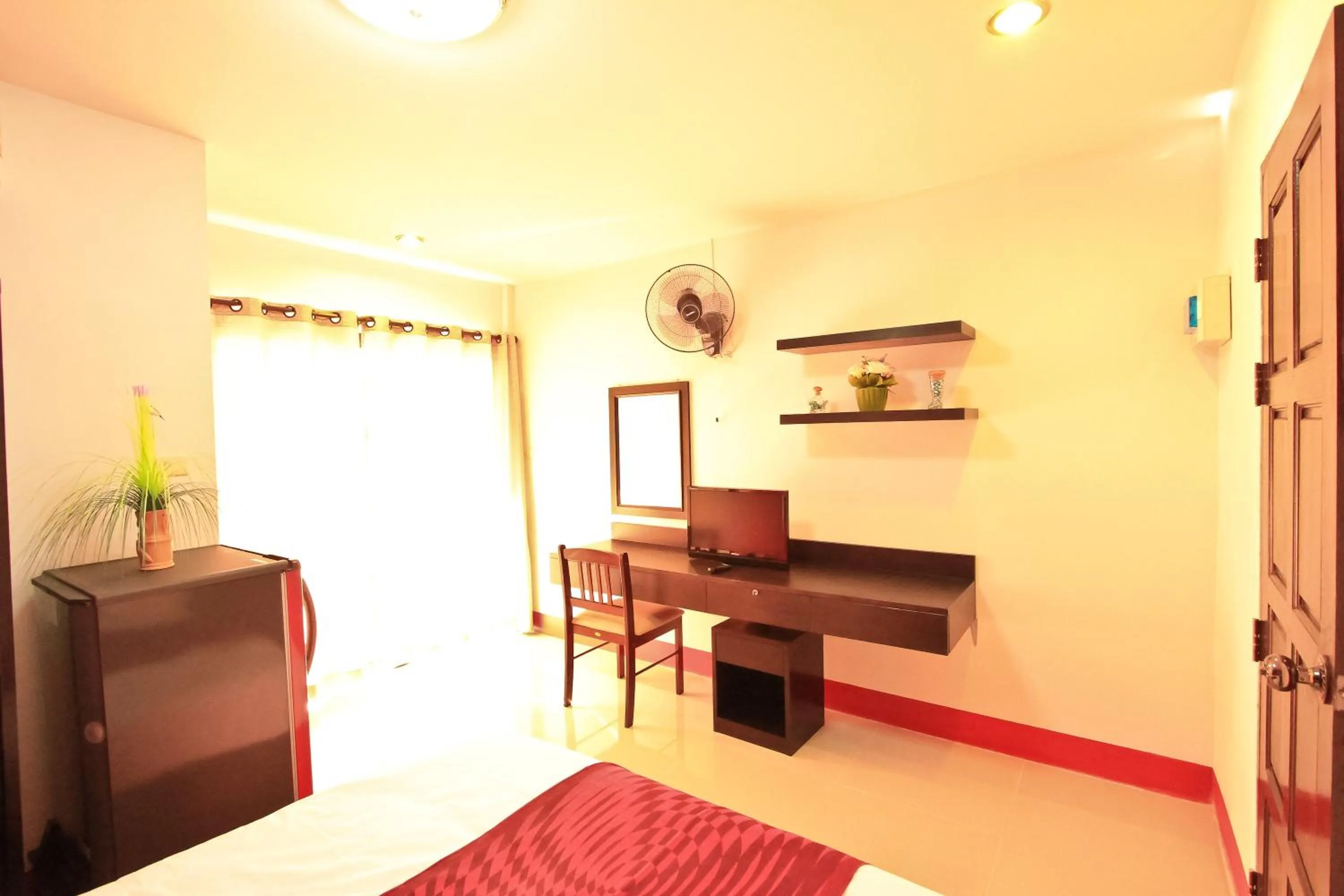 Bedroom in See View Place