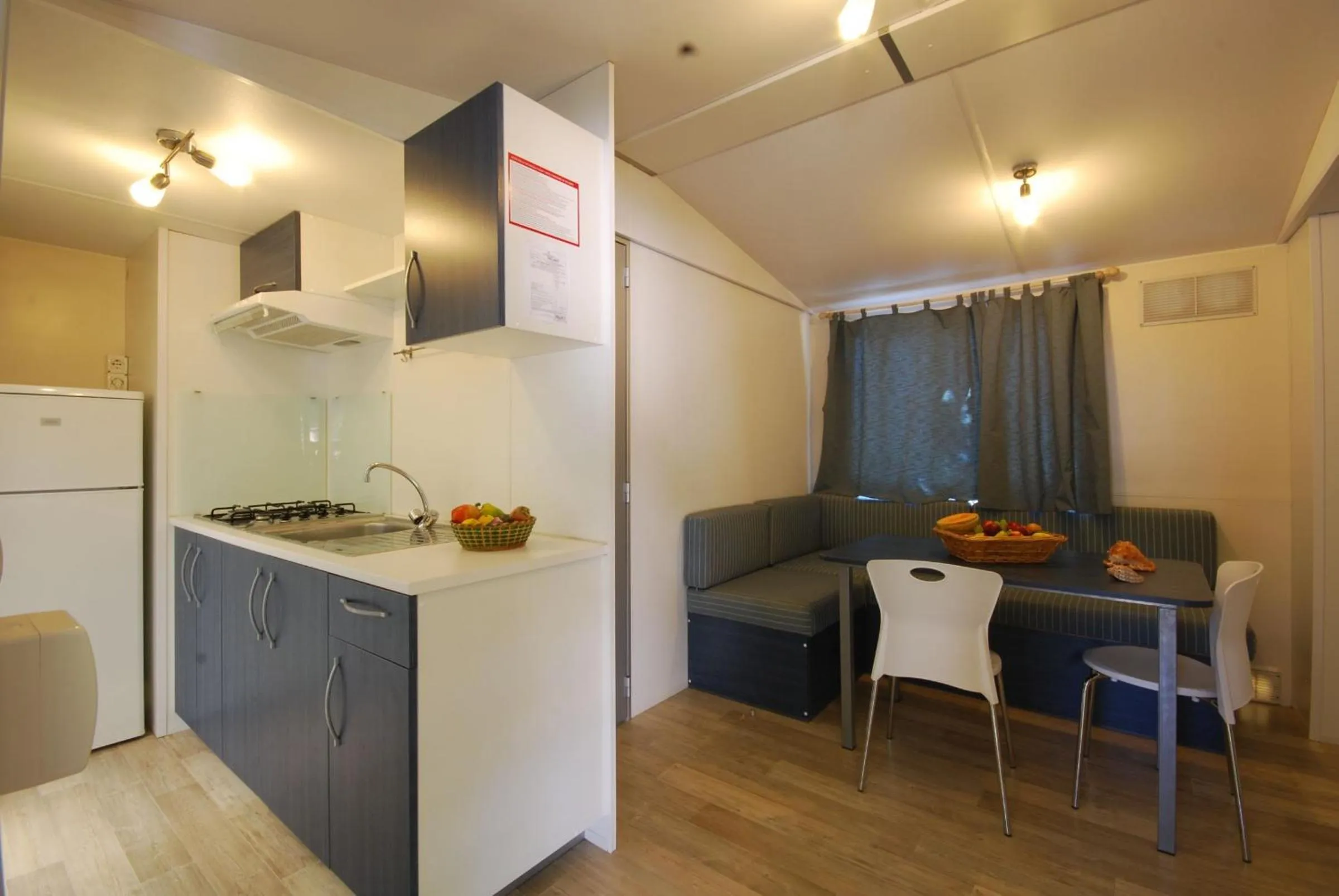 Kitchen or kitchenette in Villaggio Verde Cupra