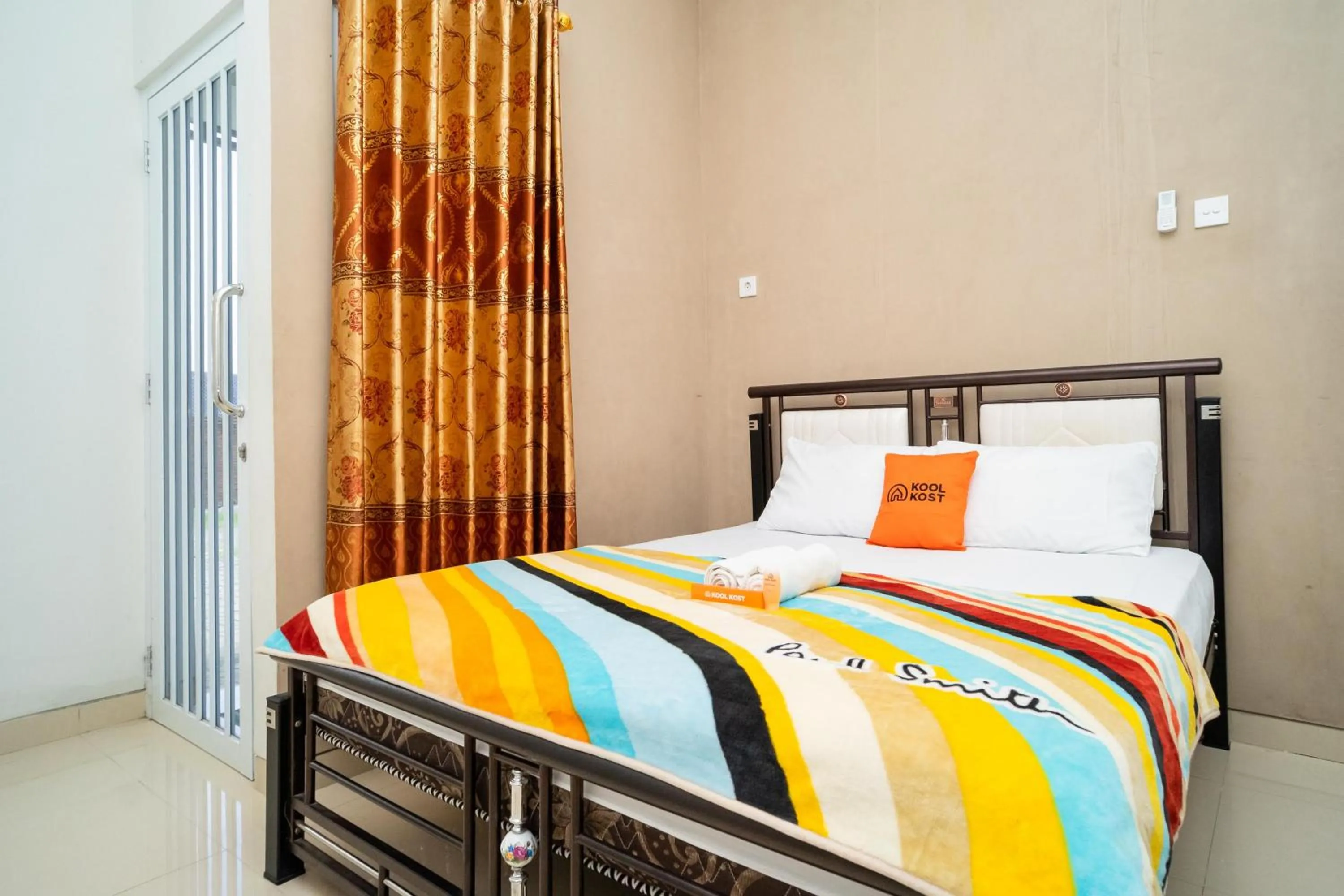 Bedroom, Bed in Sitiinggil Syariah RedPartner