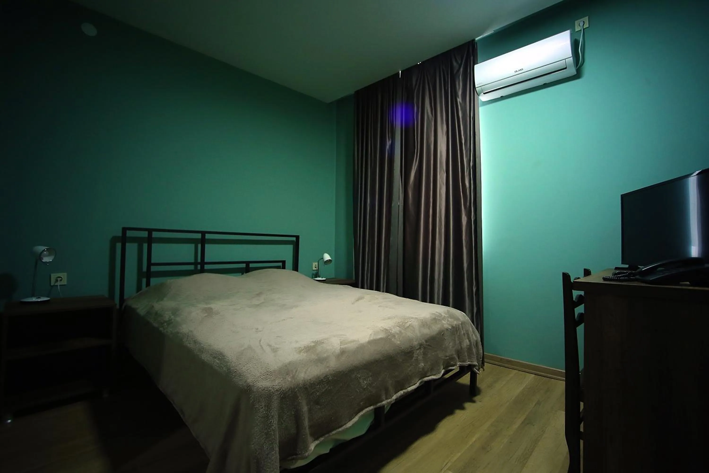 On site, Bed in Hotel AGUNA