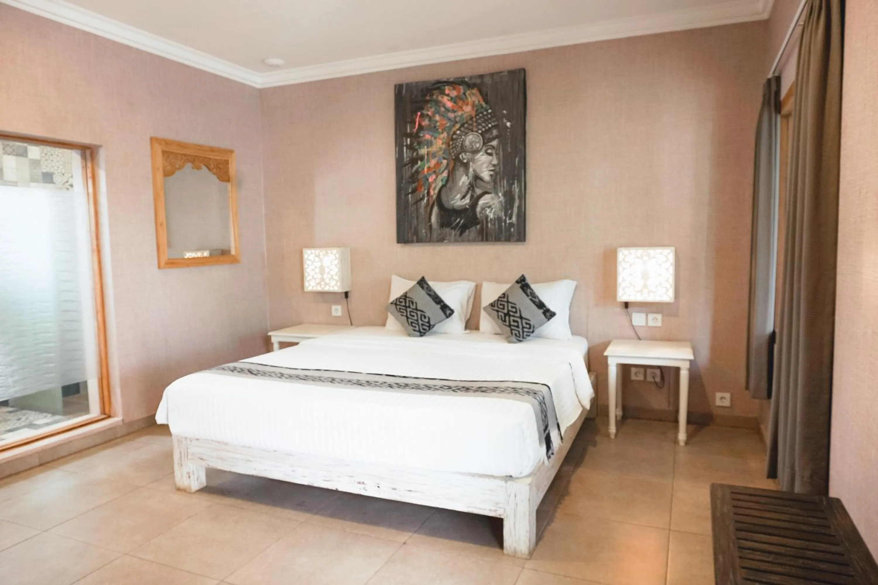 Bed in Coconut Lodge Resort