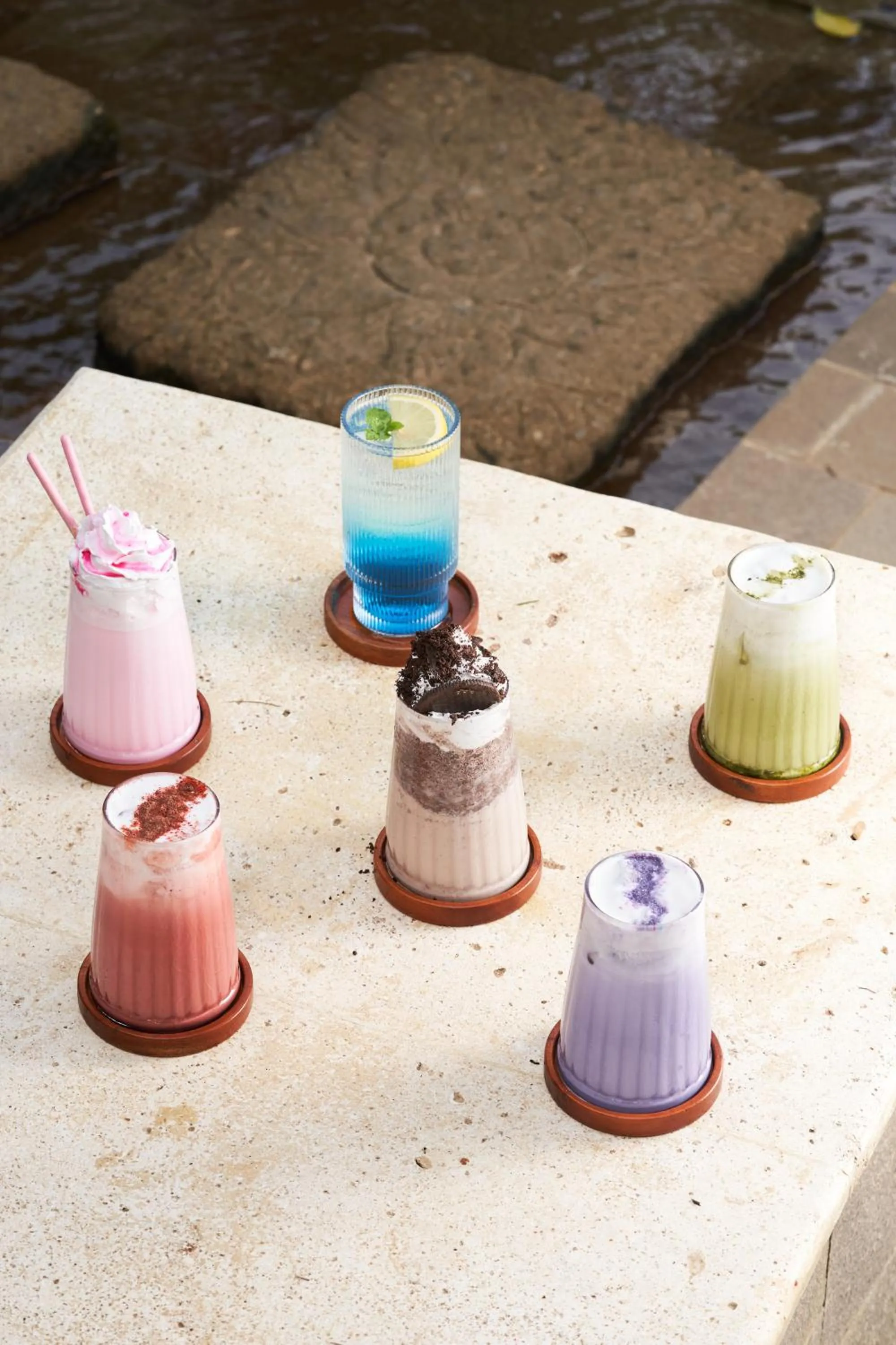 Restaurant/places to eat in Coconut Lodge Resort