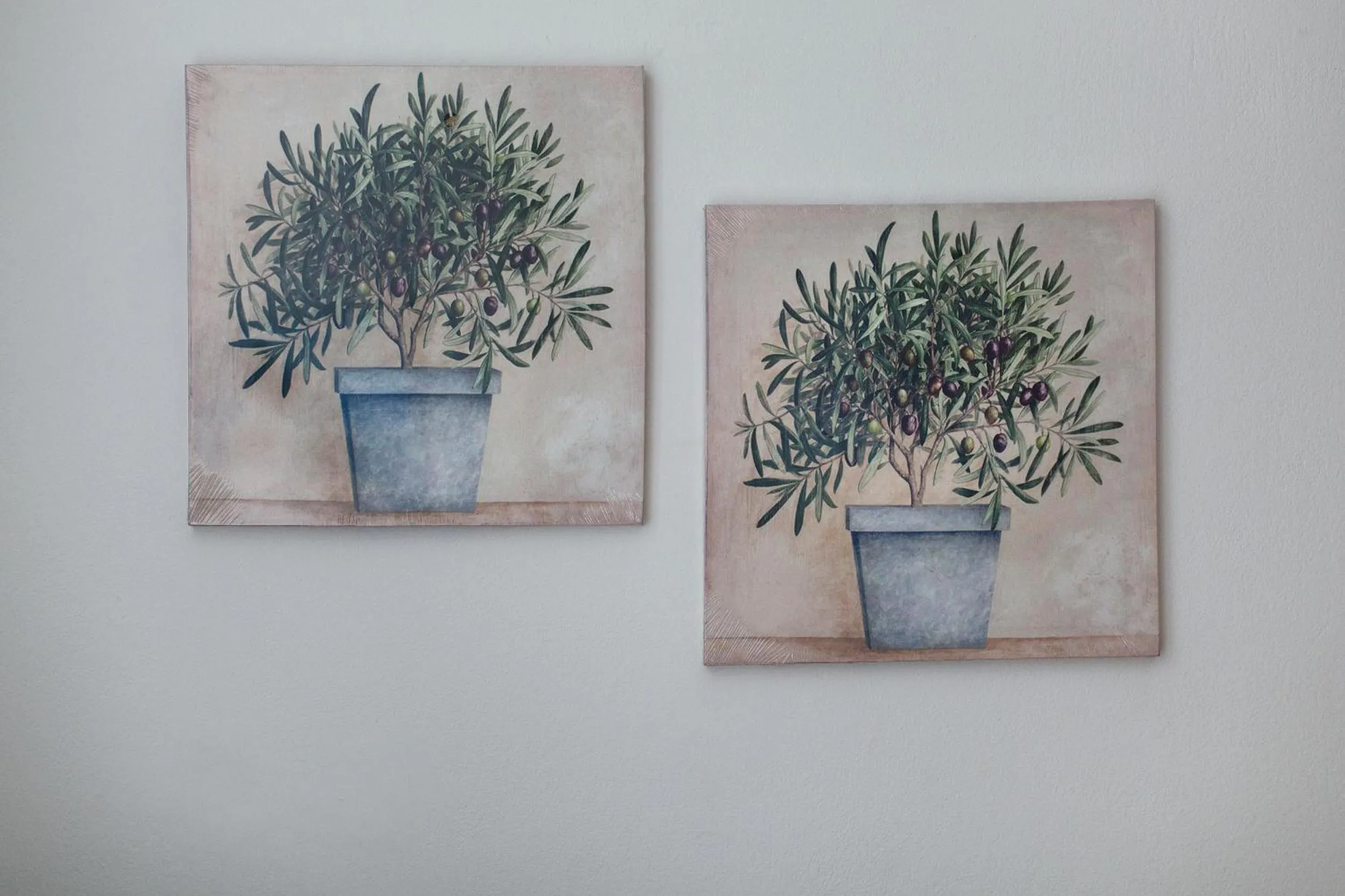 Family in Minos Apartments & Studios