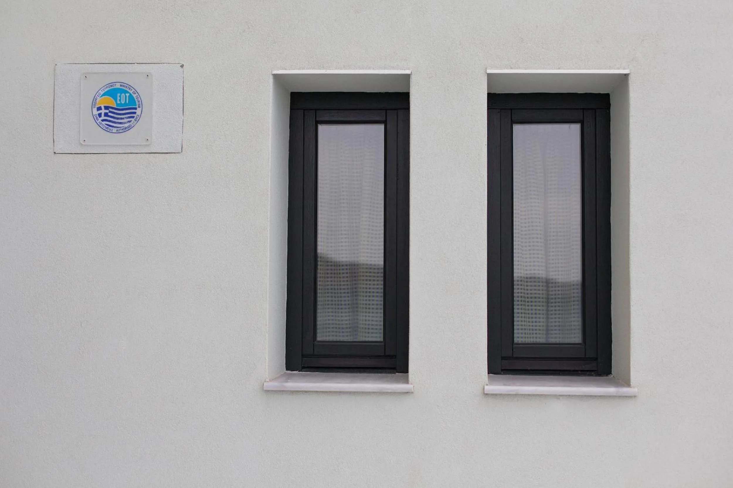 Minos Apartments & Studios