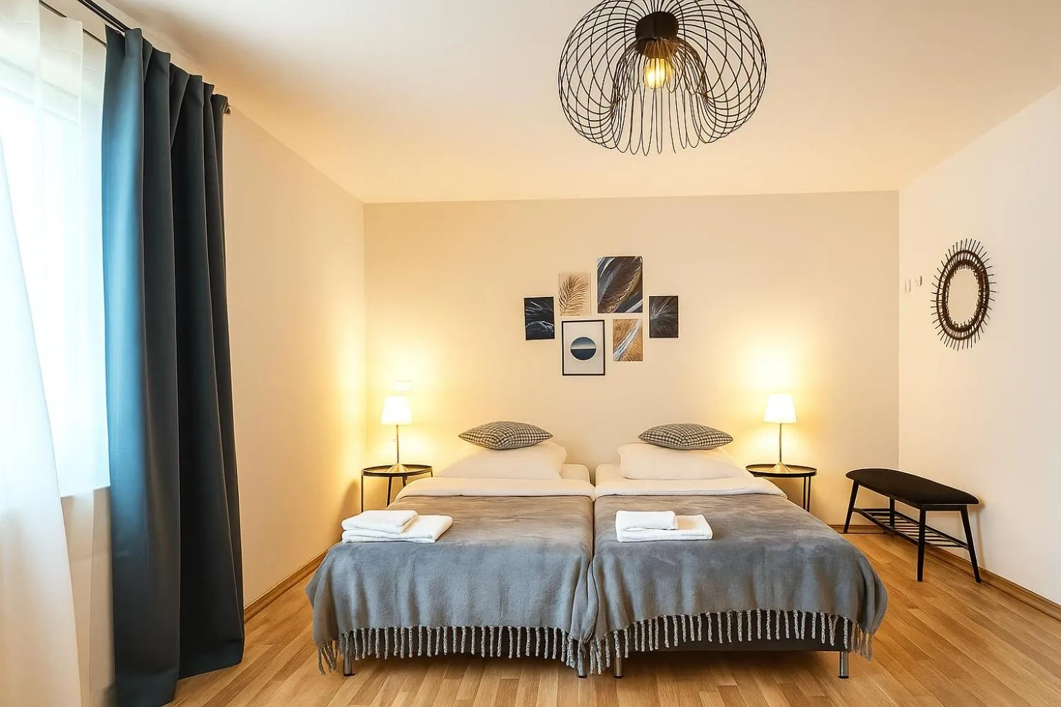 Bed in Airport Messe Hotel