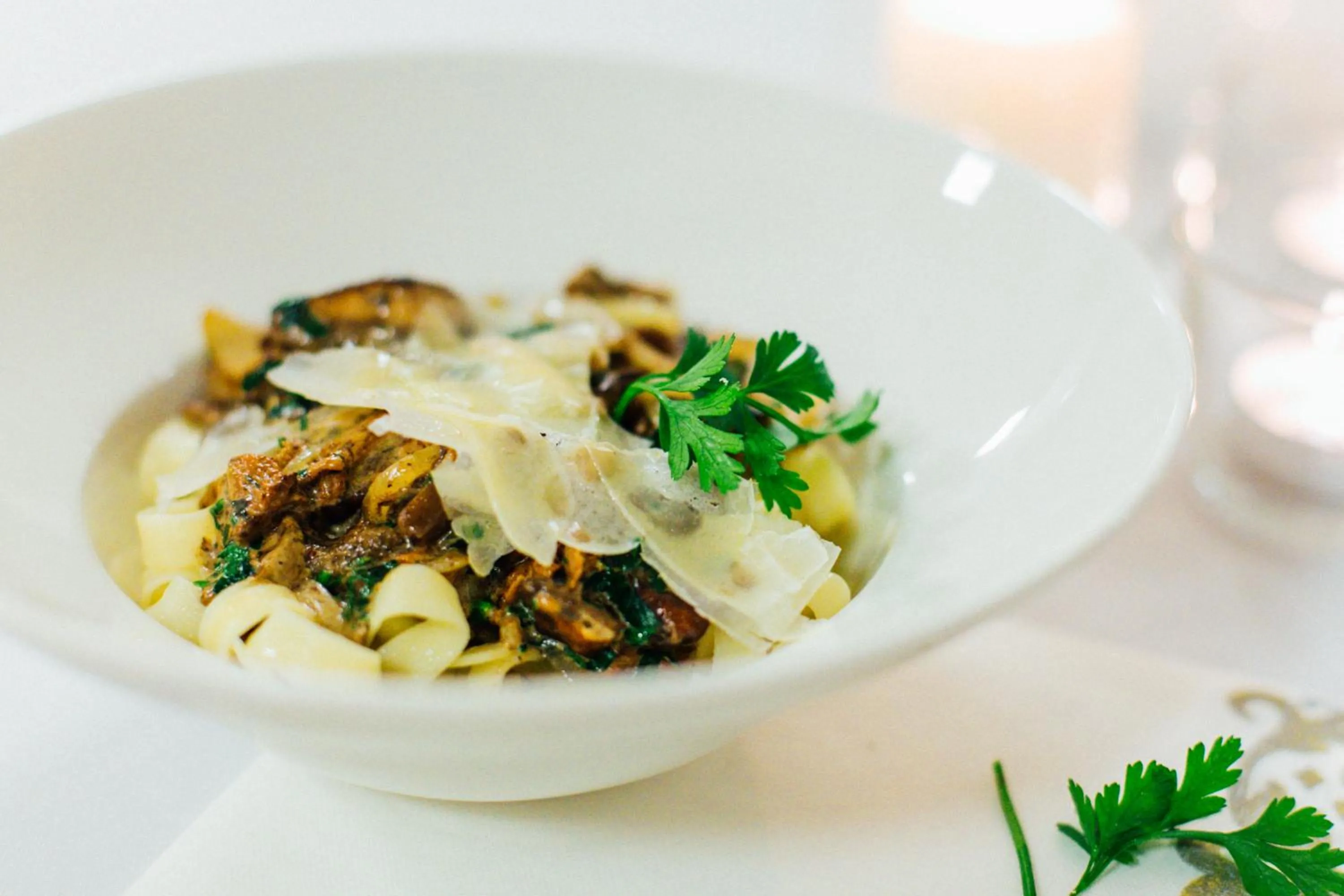 Restaurant/places to eat in Złoty Staw