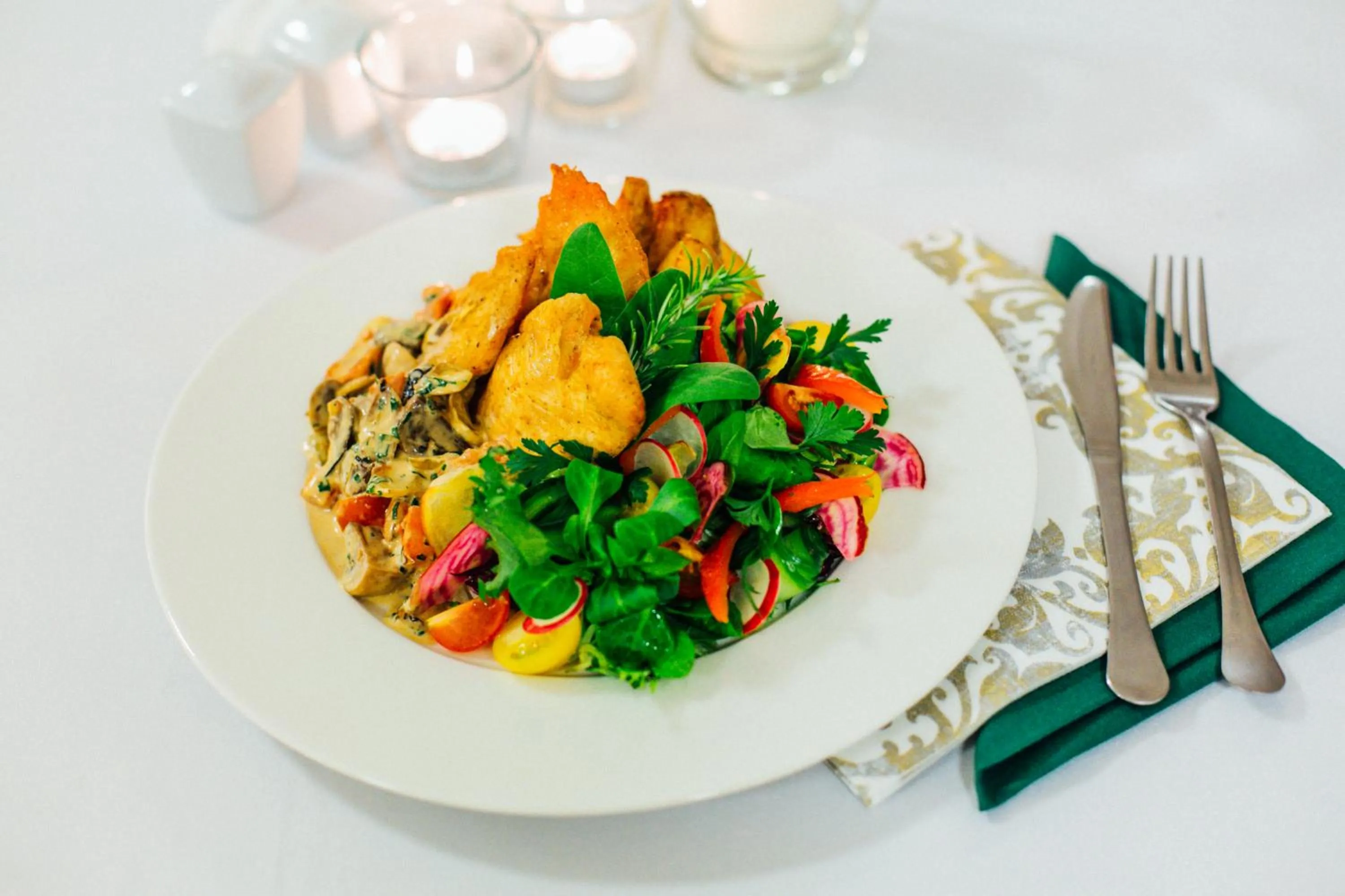 Restaurant/places to eat in Złoty Staw