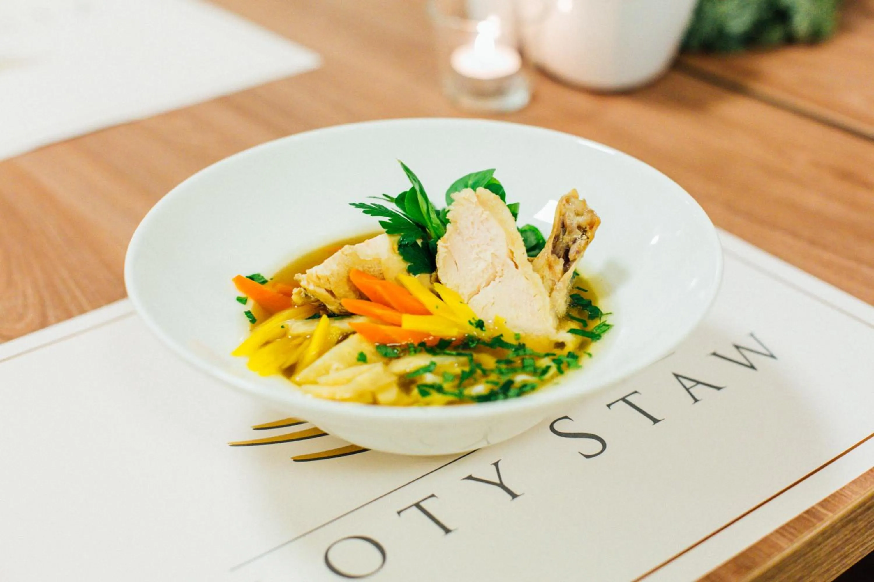 Restaurant/places to eat in Złoty Staw