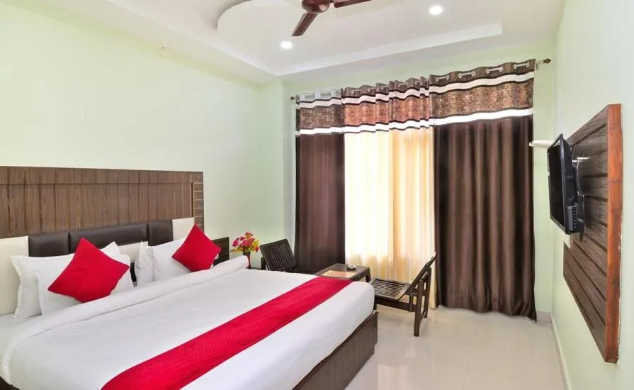 Bed in Hotel Hillora Mcleodganj