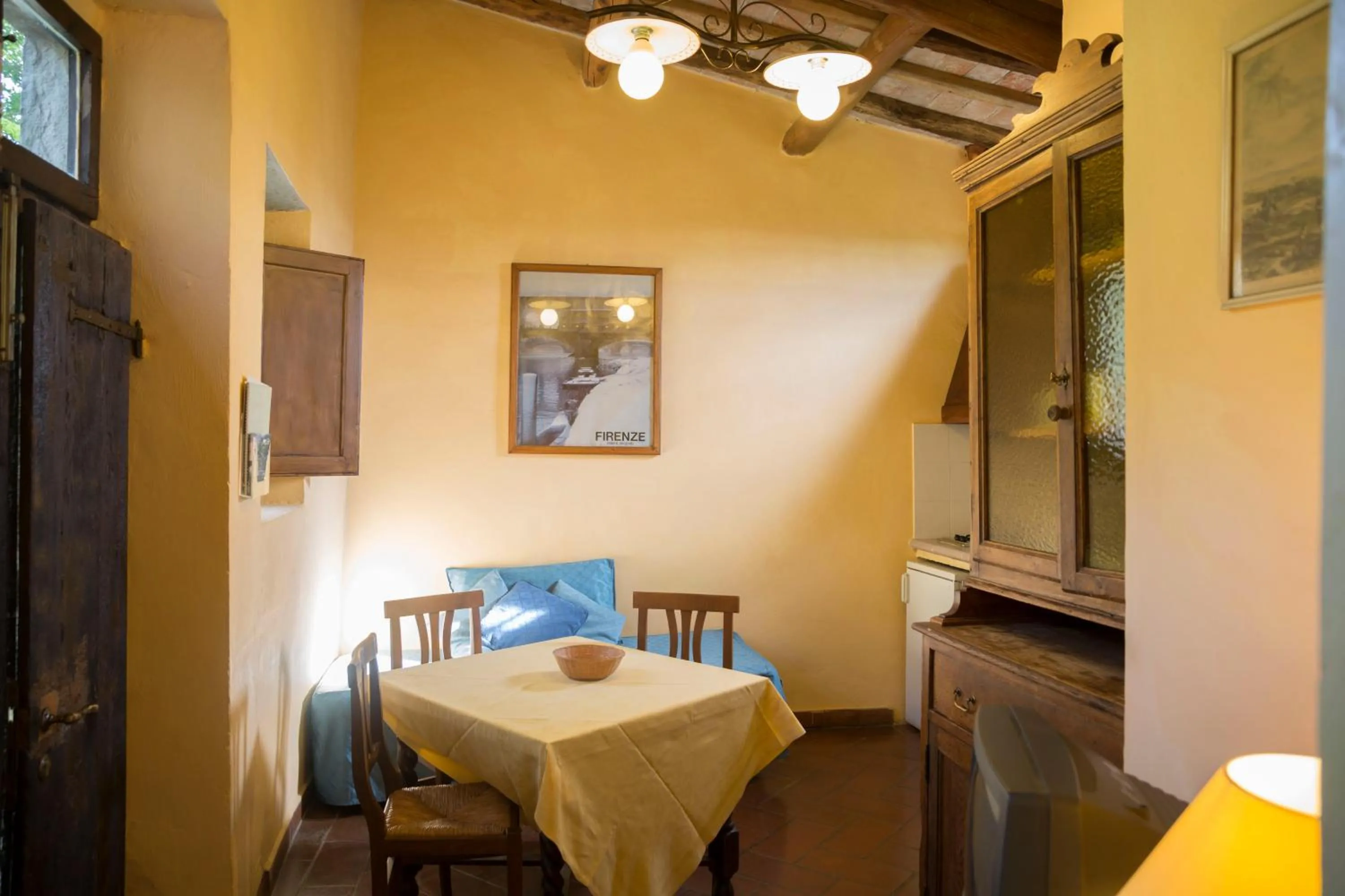 Dining area in Villa Grassina