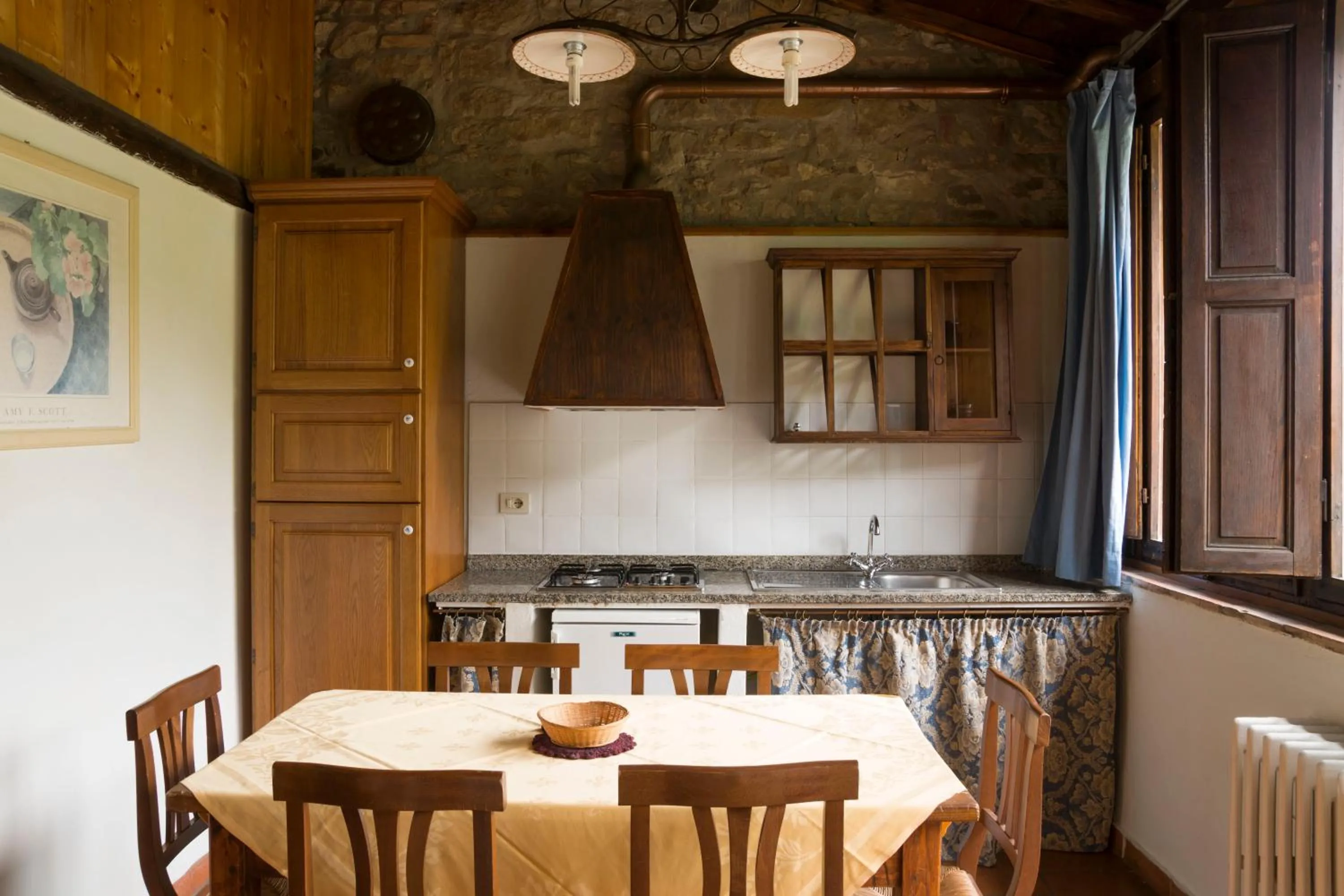 Dining area in Villa Grassina