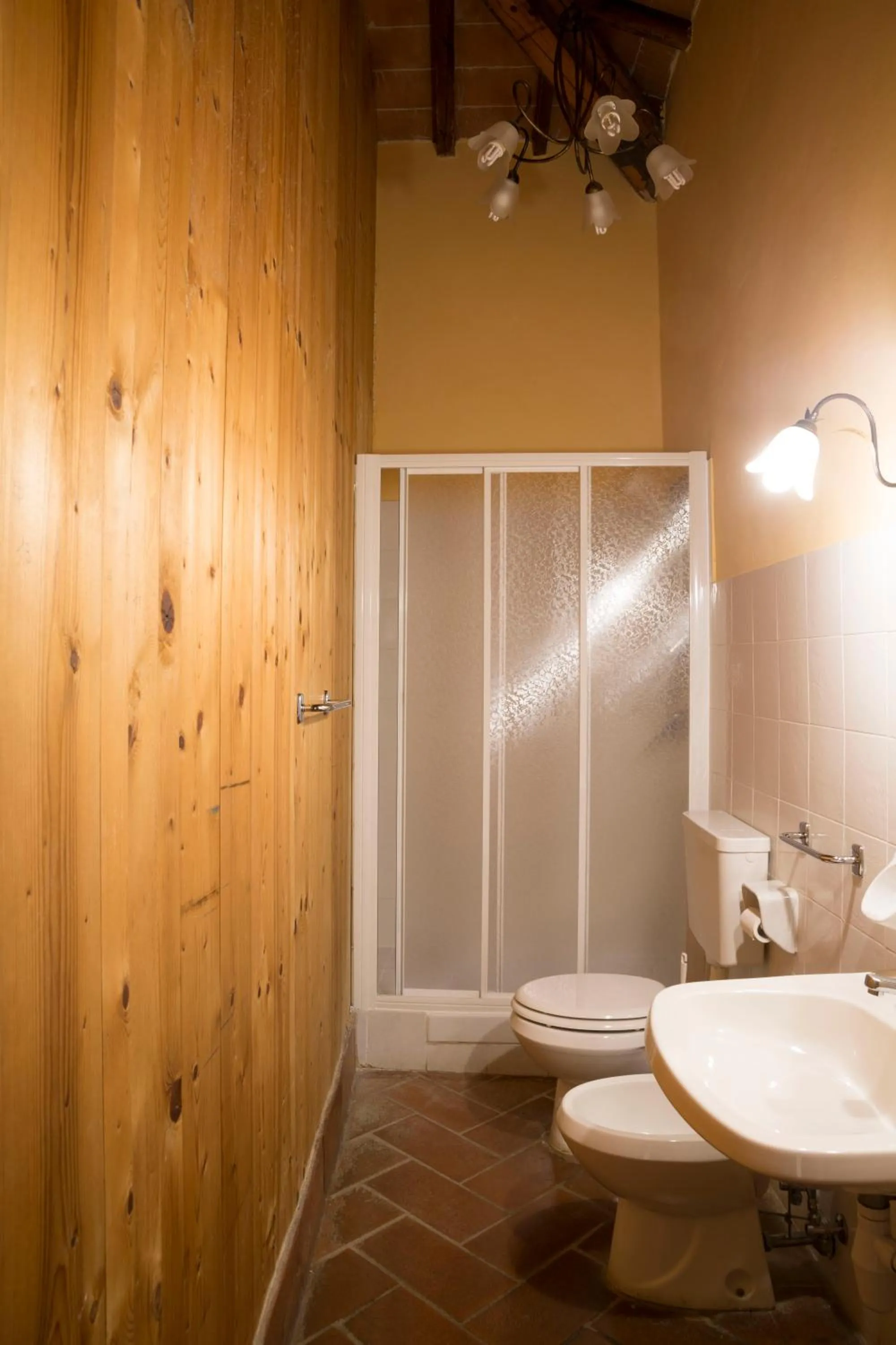 Bathroom in Villa Grassina