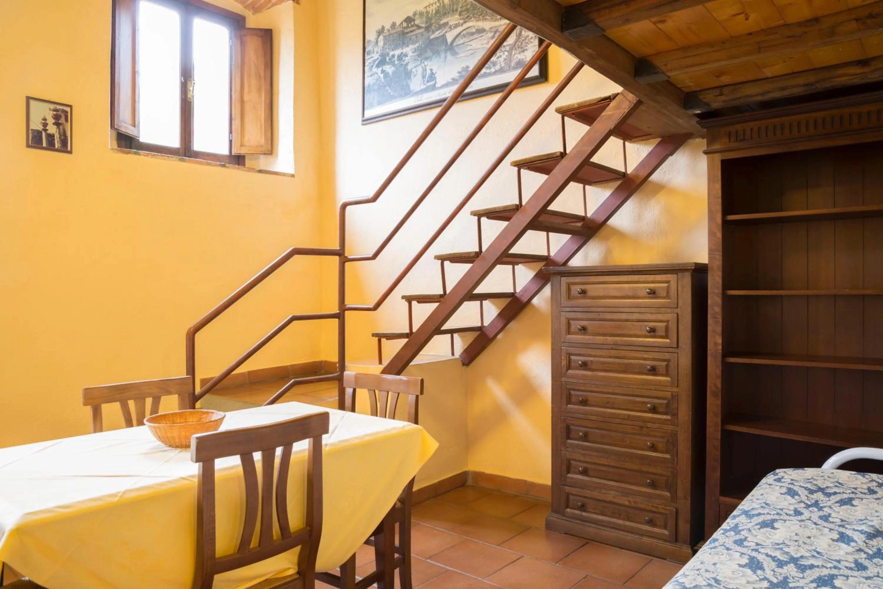 Photo of the whole room in Villa Grassina