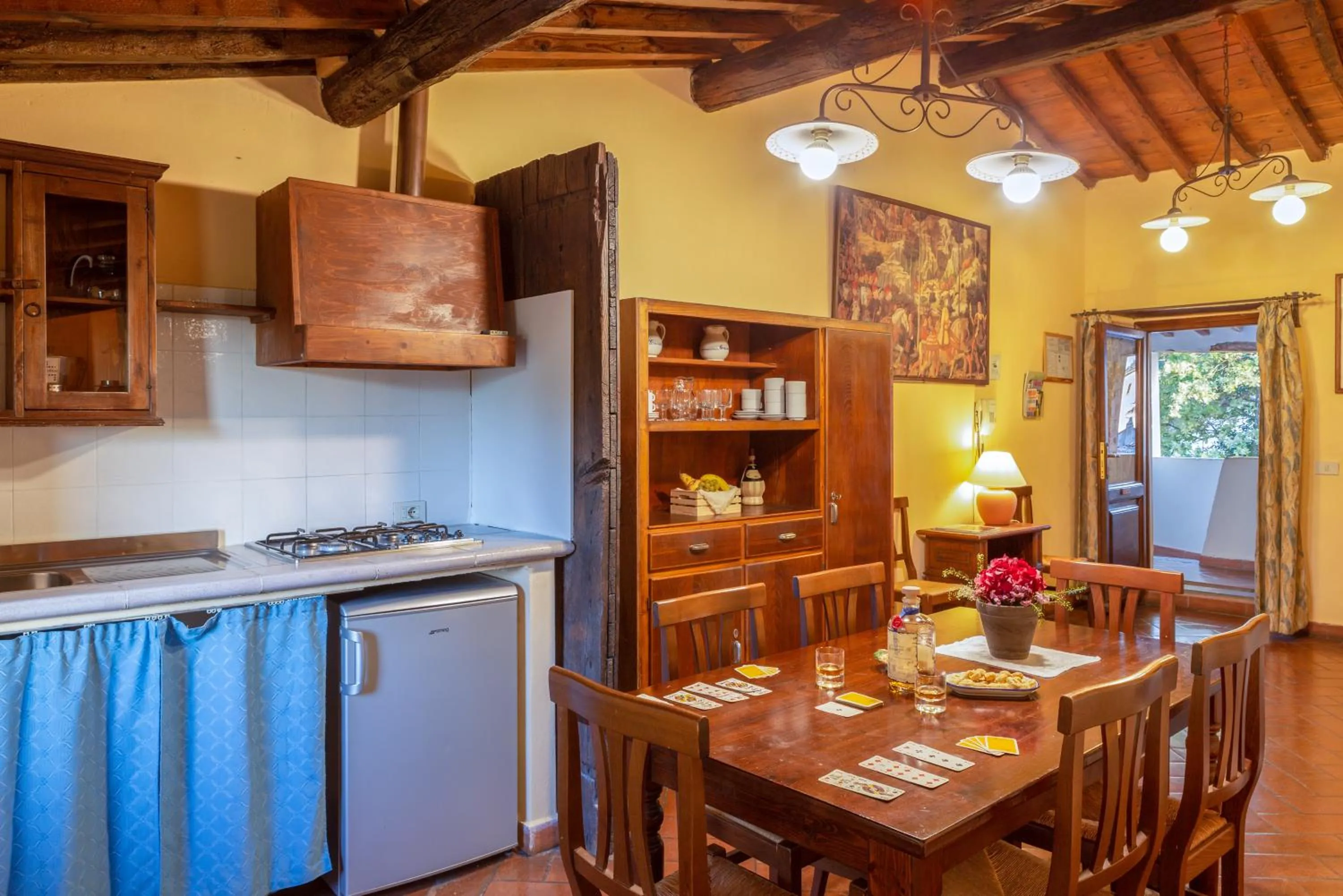 Kitchen or kitchenette in Villa Grassina