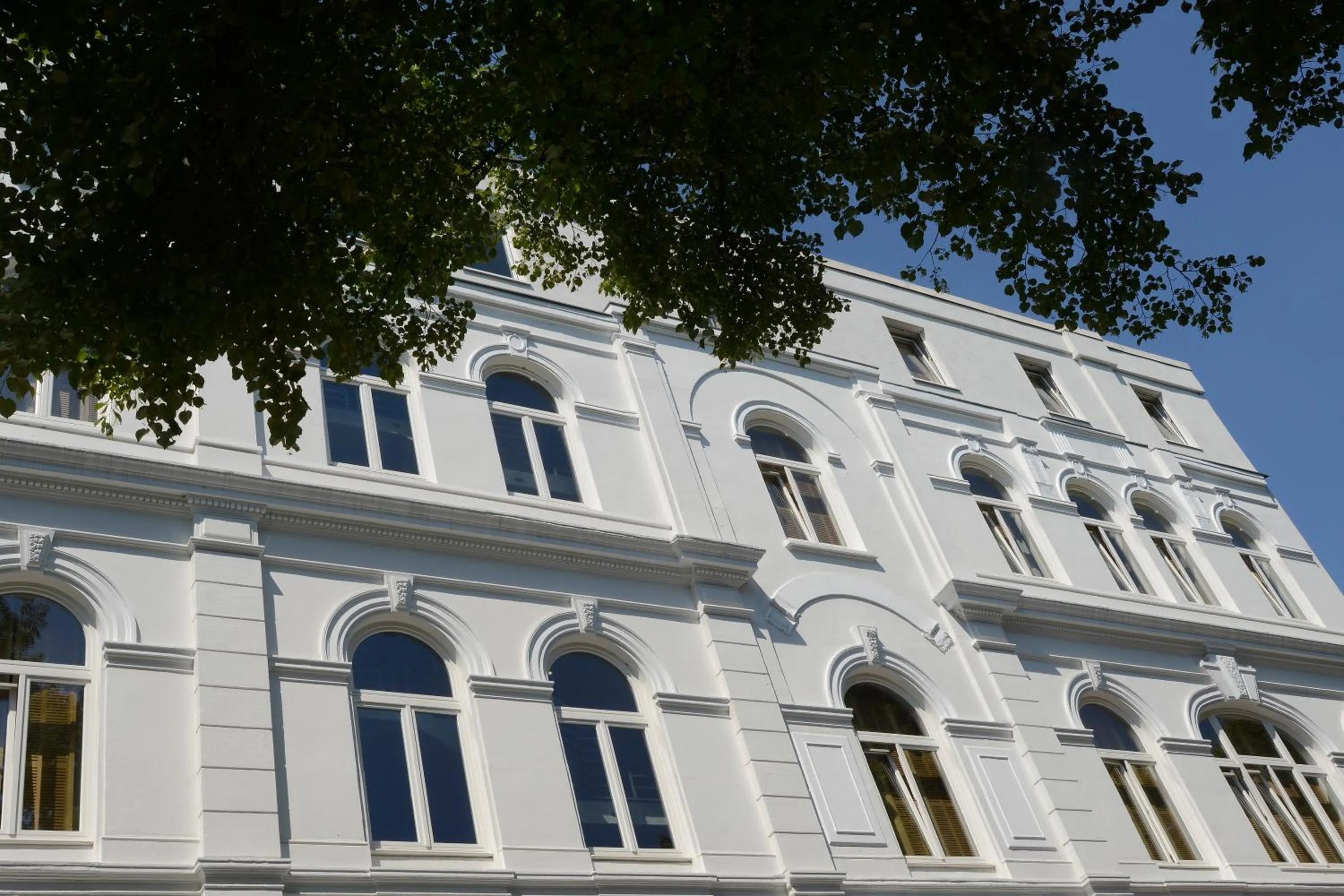 Facade/entrance in YoHo - The Young Hotel