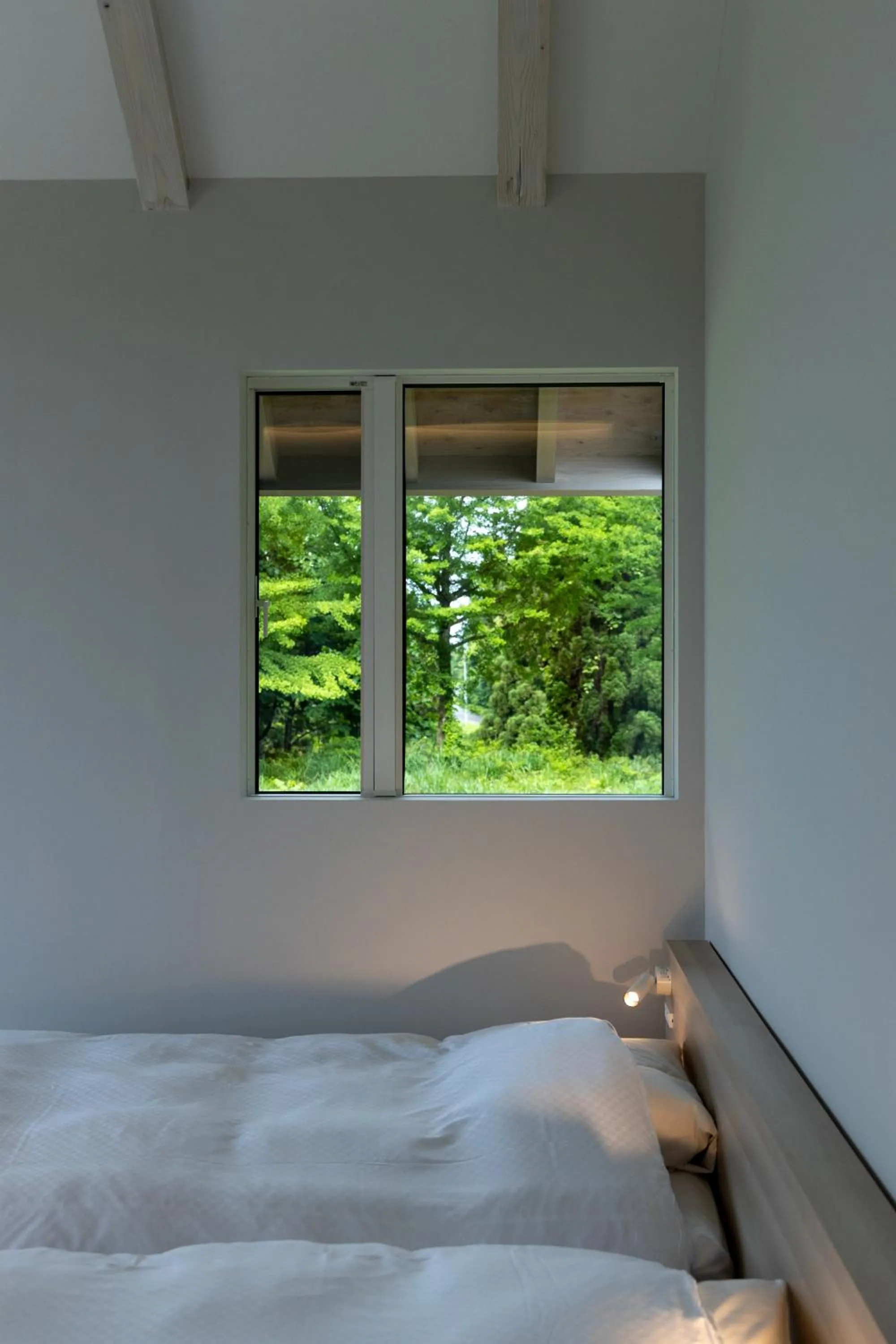 Bed in Auberge 醸す森 "kamosu mori"