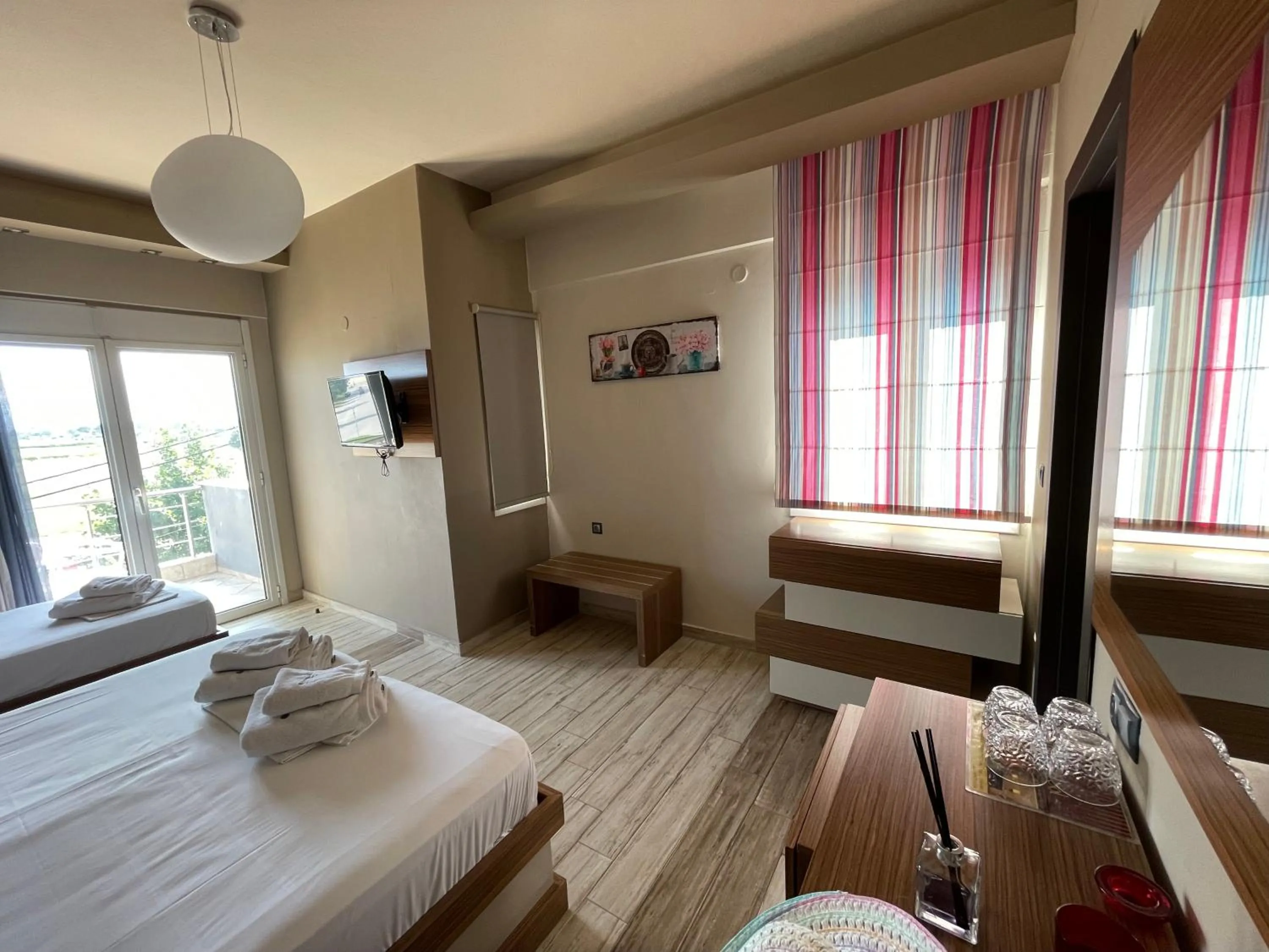 Bedroom, Bed in Porto Del Sol Hotel