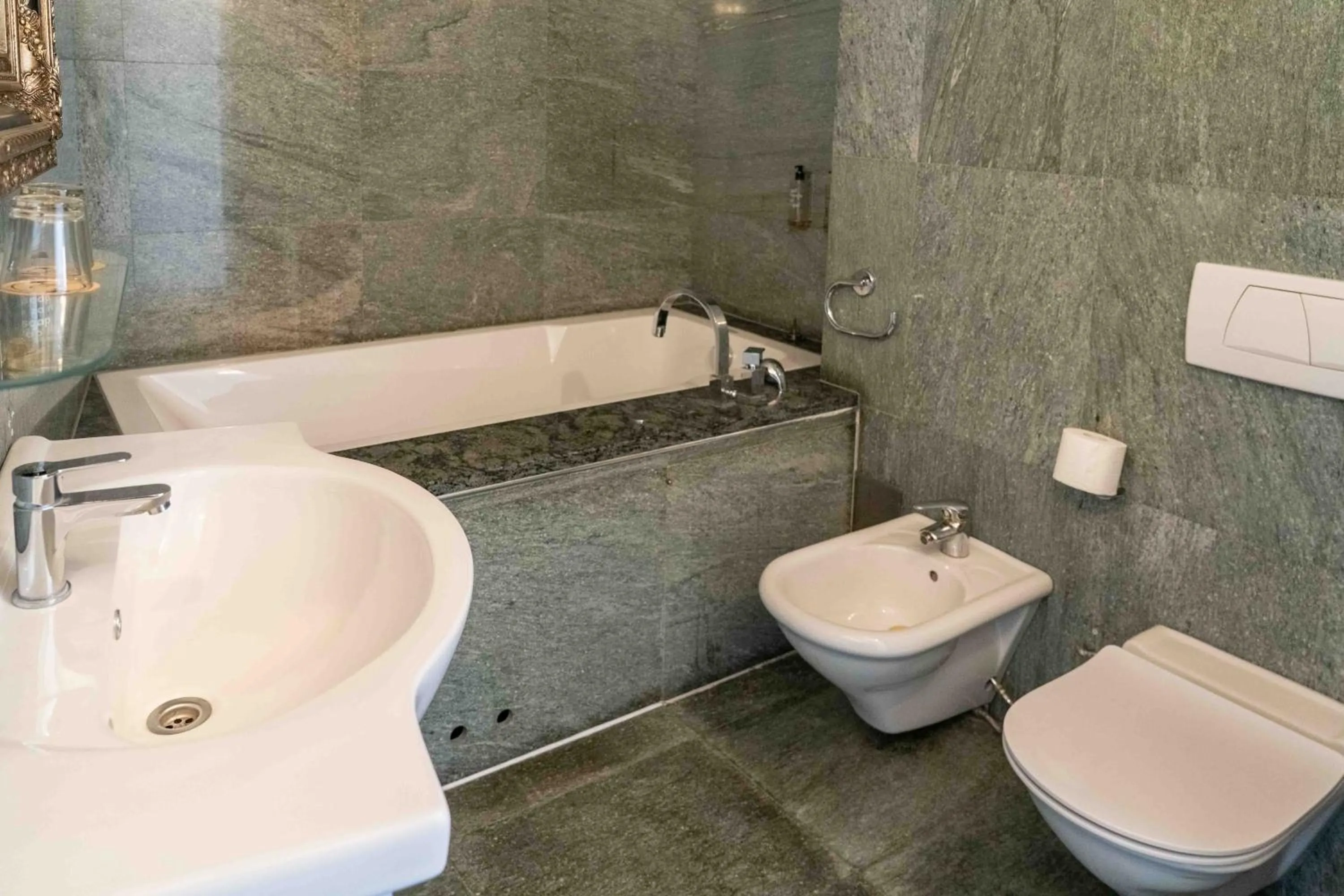 Bathroom in Boutique Hotel Portorose