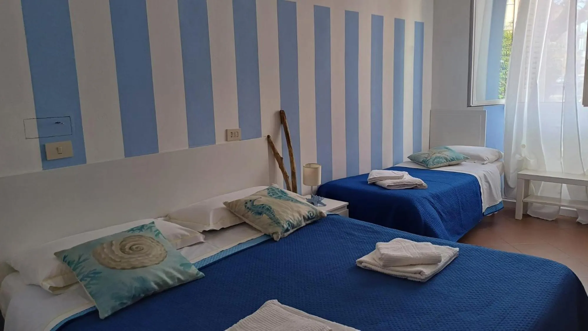 Bed in Hotel Canarco