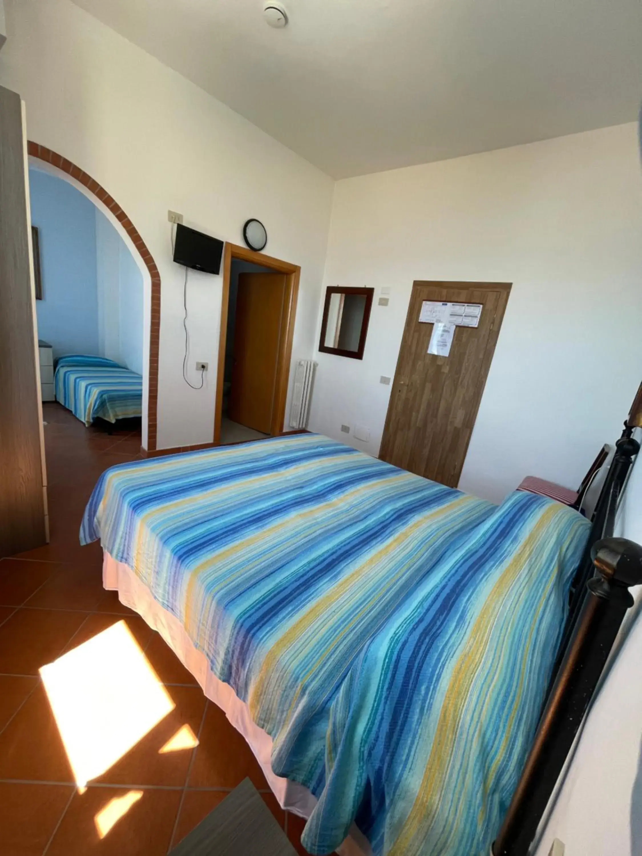 Triple Room in Hotel Eden Triple Room in Hotel Eden