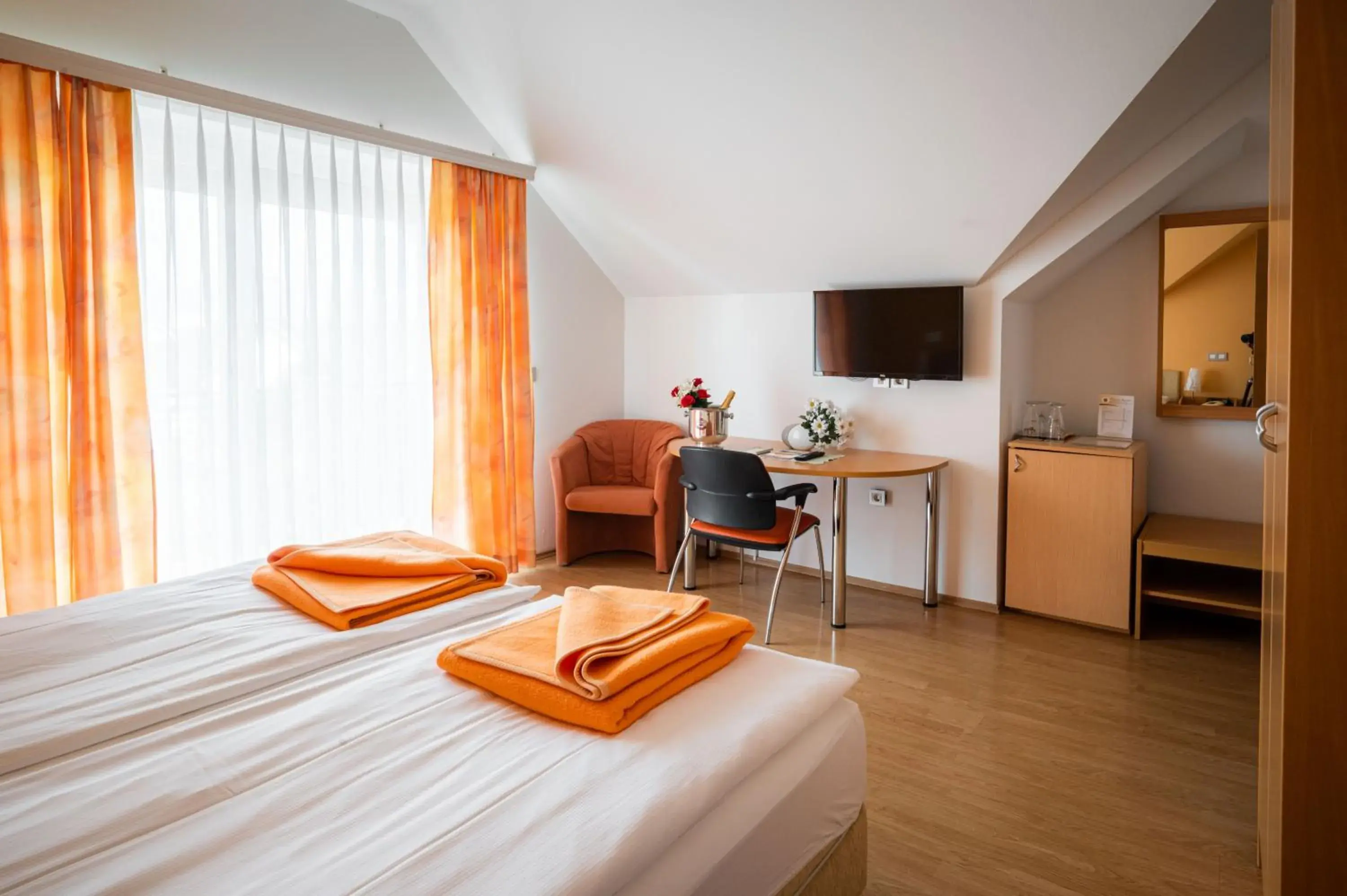 Double Room with Balcony - single occupancy in Penzion Kovac Double Room with Balcony - single occupancy in Penzion Kovac