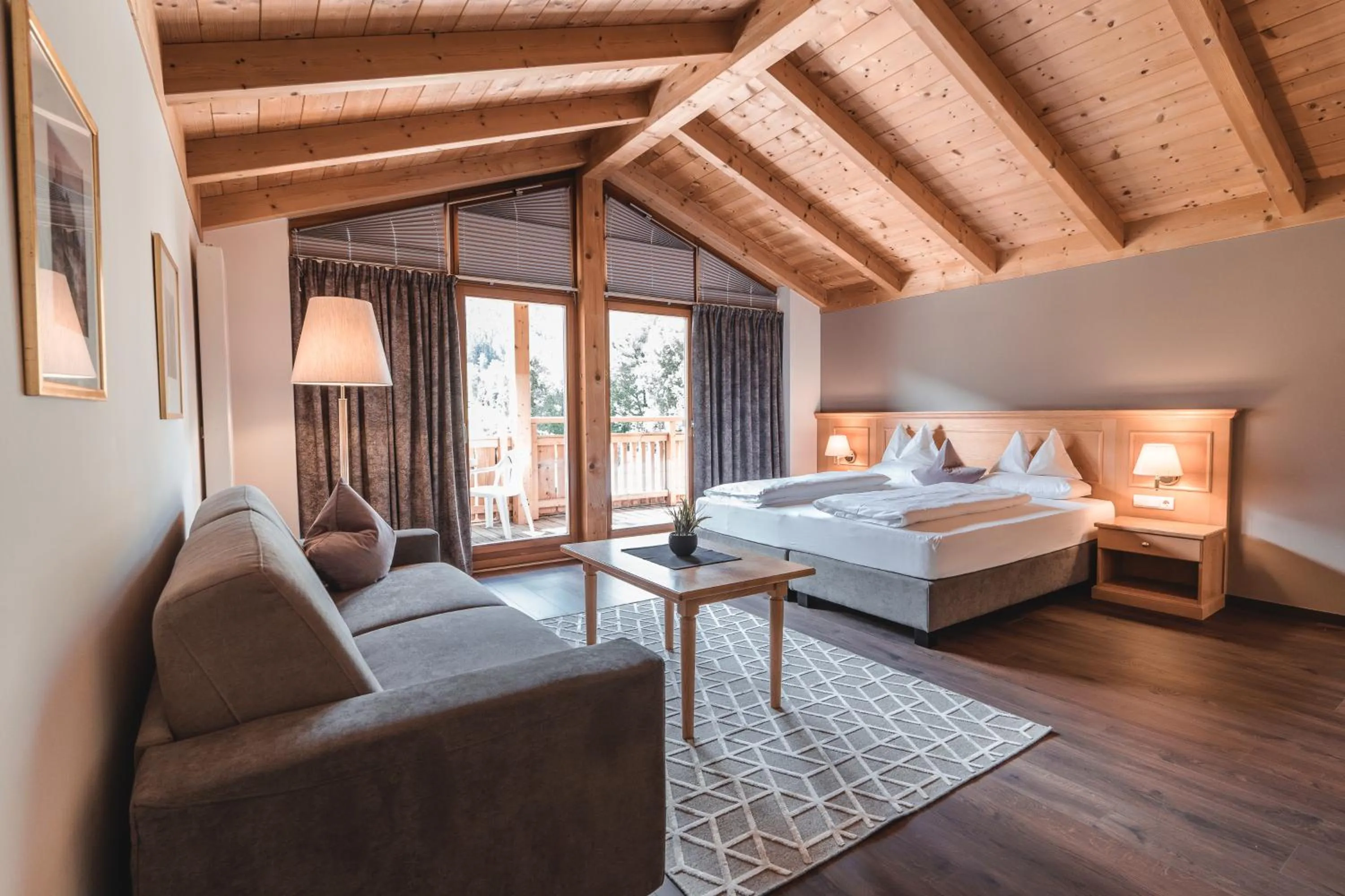 Photo of the whole room, Bed in Hotel Reischach