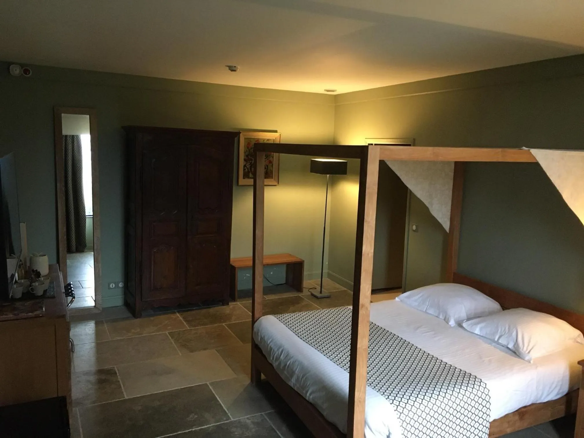 Château de Perreux, The Originals Collection