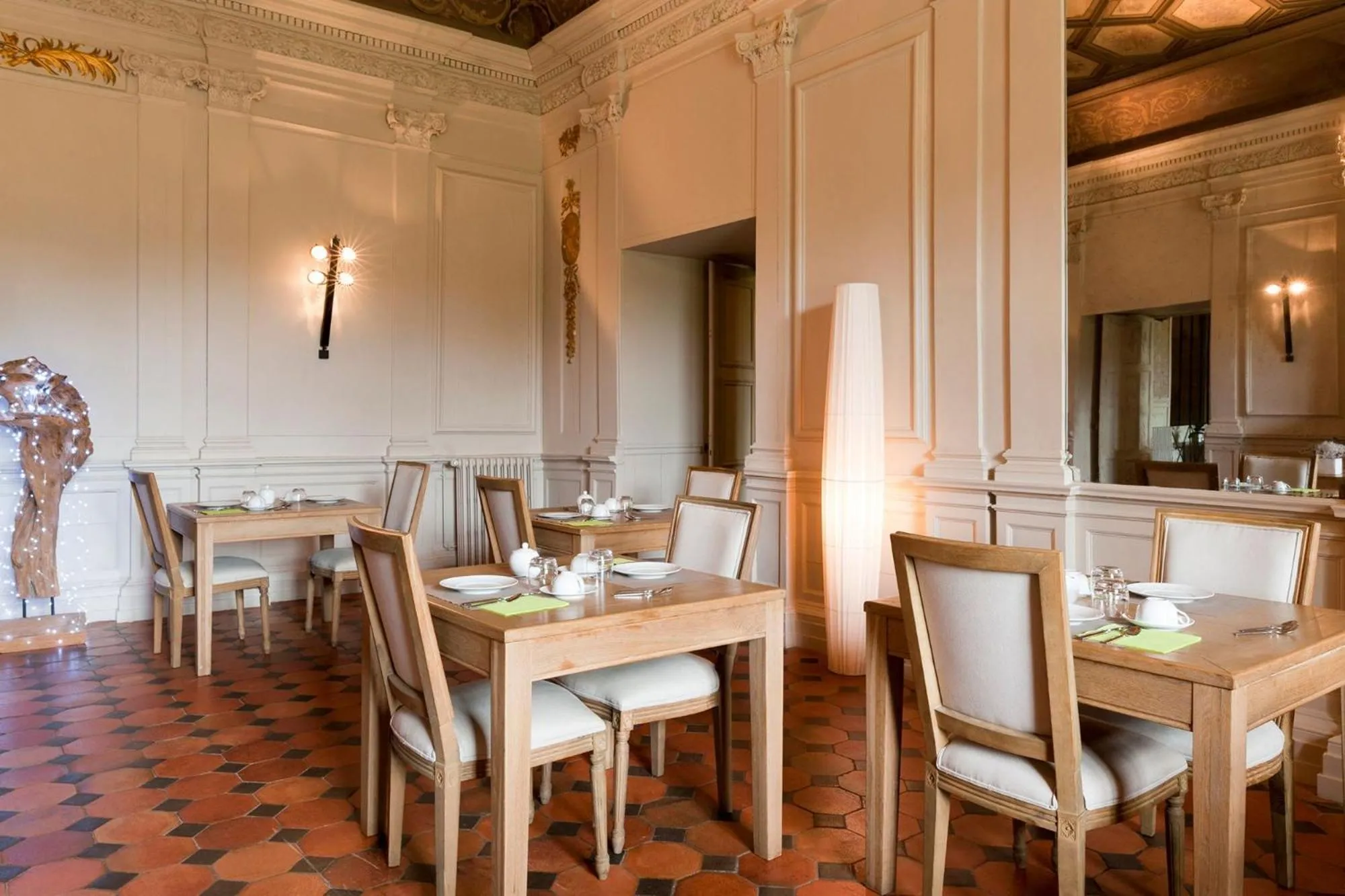 Château de Perreux, The Originals Collection