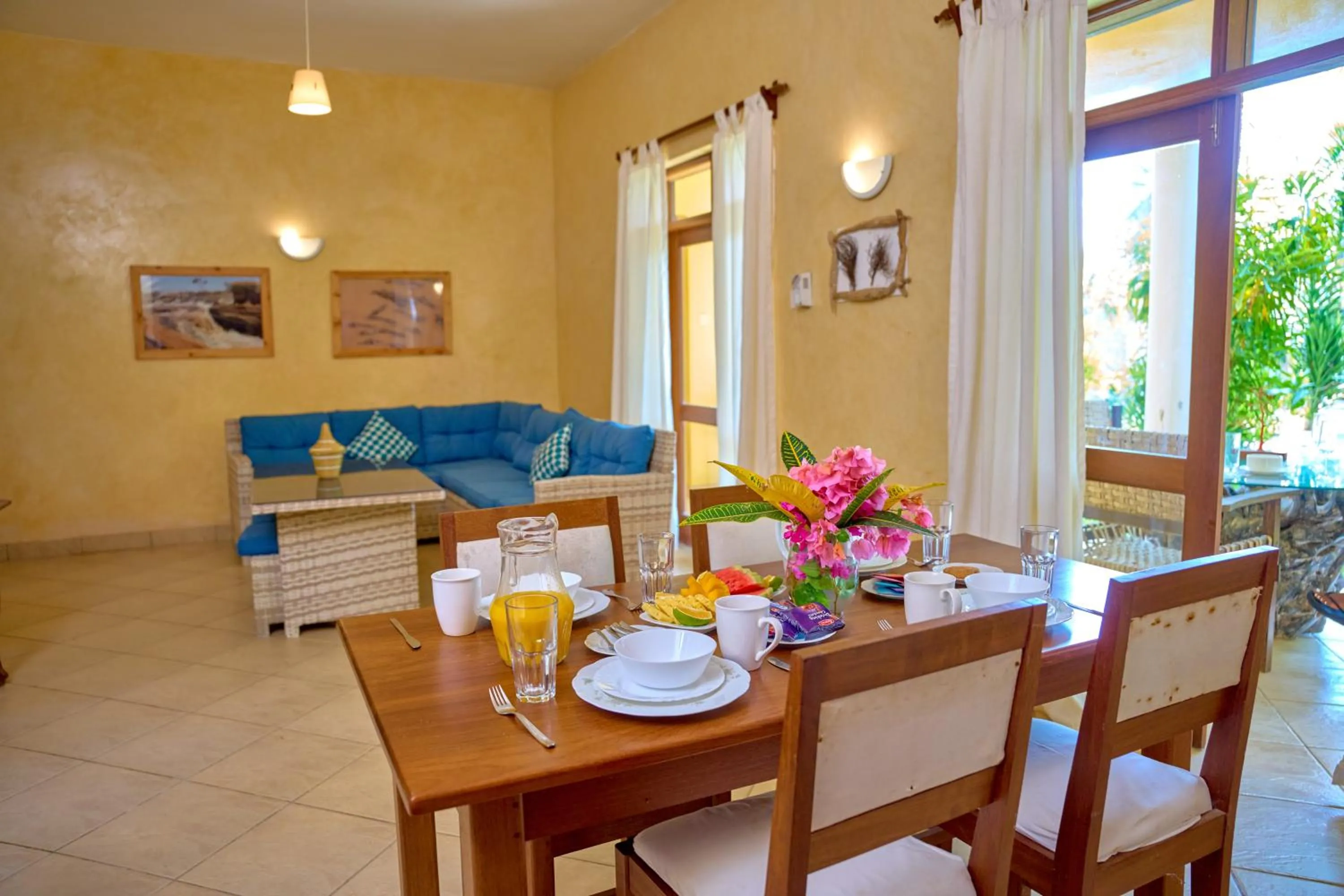 Living room in Flametree Beach Homes