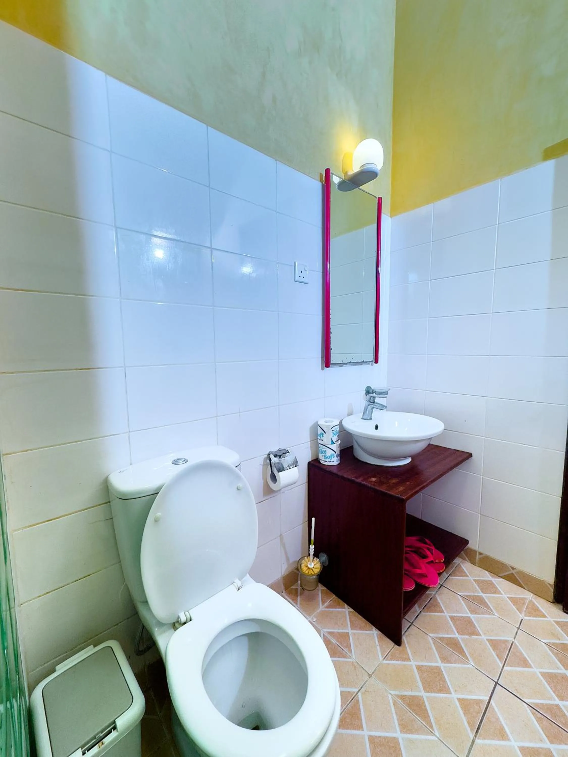 Shower in Flametree Beach Homes