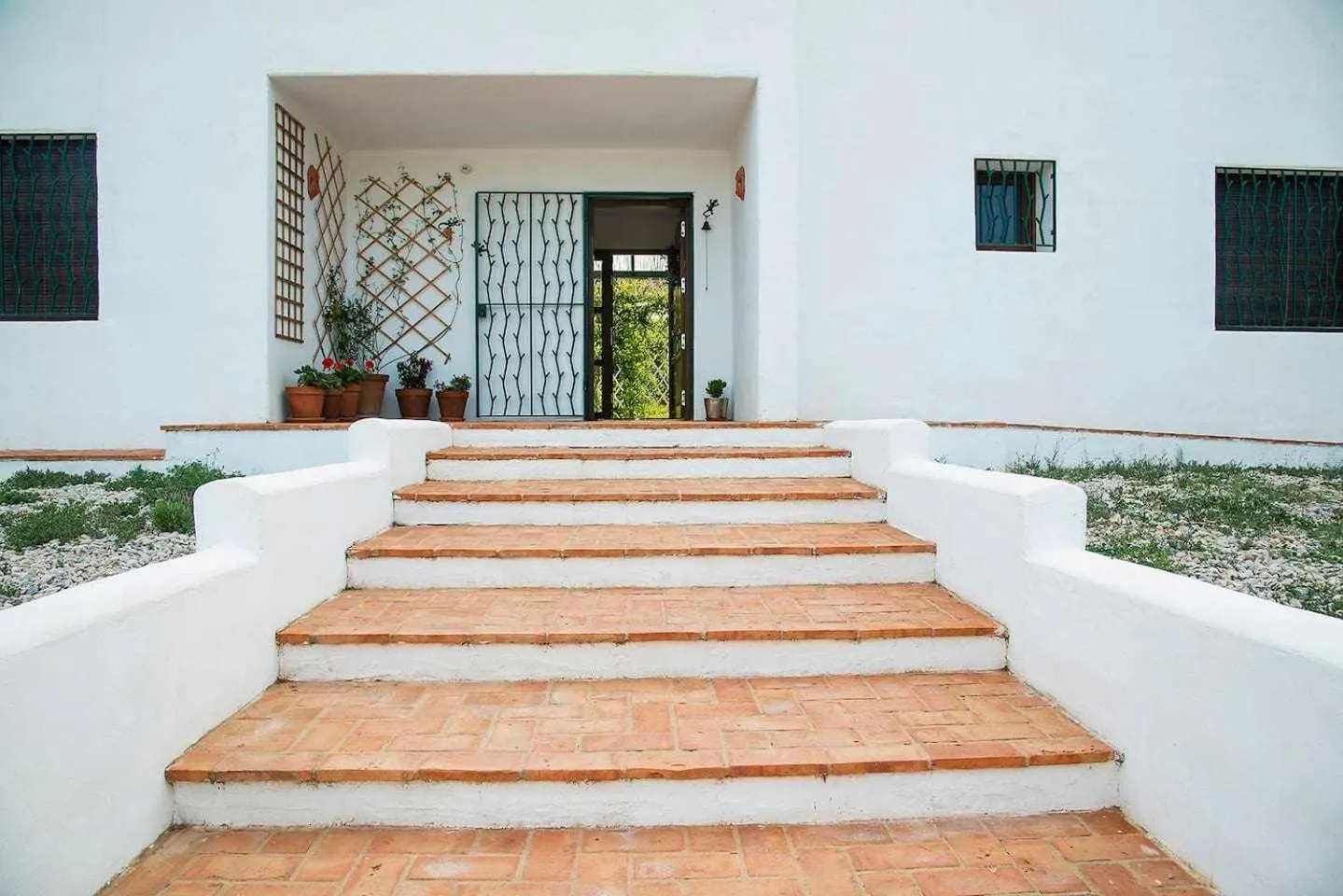 Facade/entrance in B&B Masía Aitona