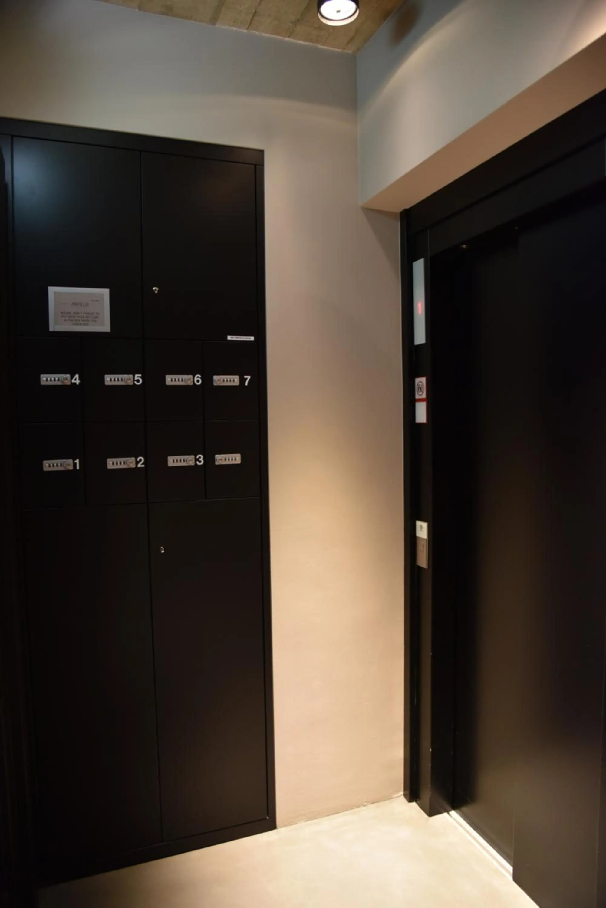 microwave in Airfield Living - Airport