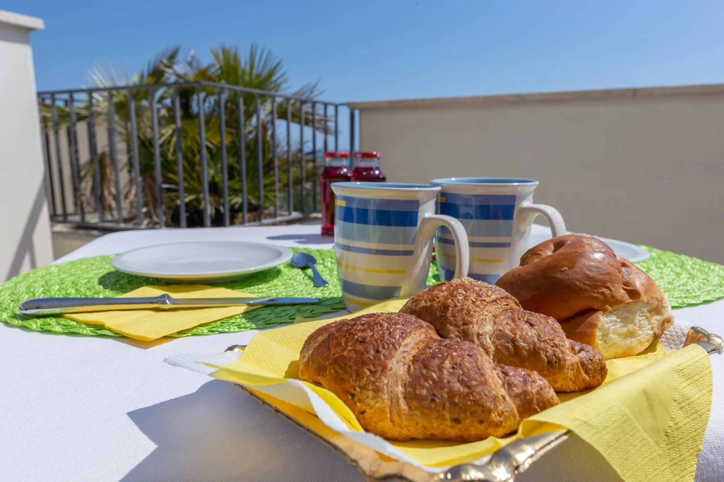 Balcony/Terrace in Residence Sunrise