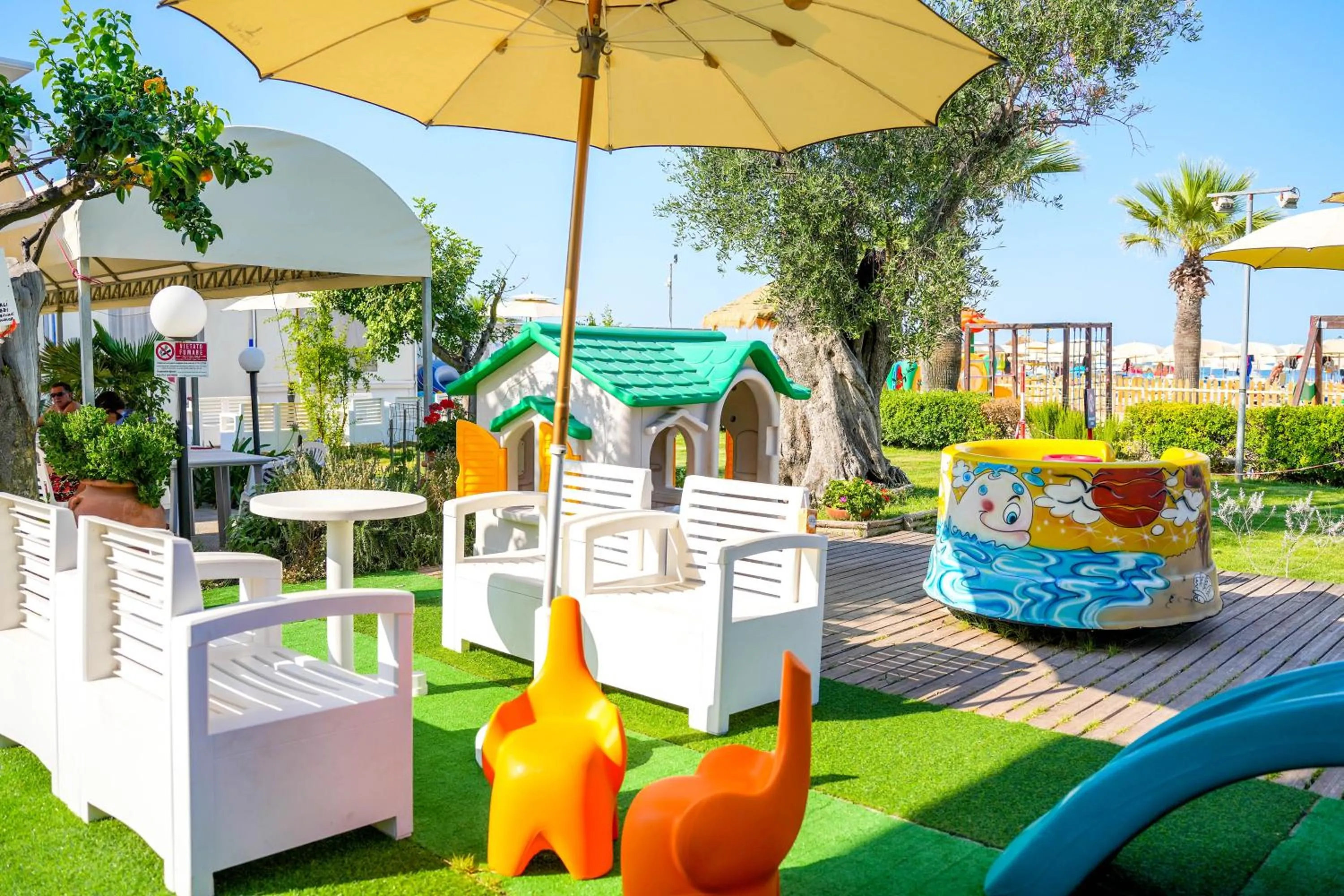 Children play ground in Residence Sunrise