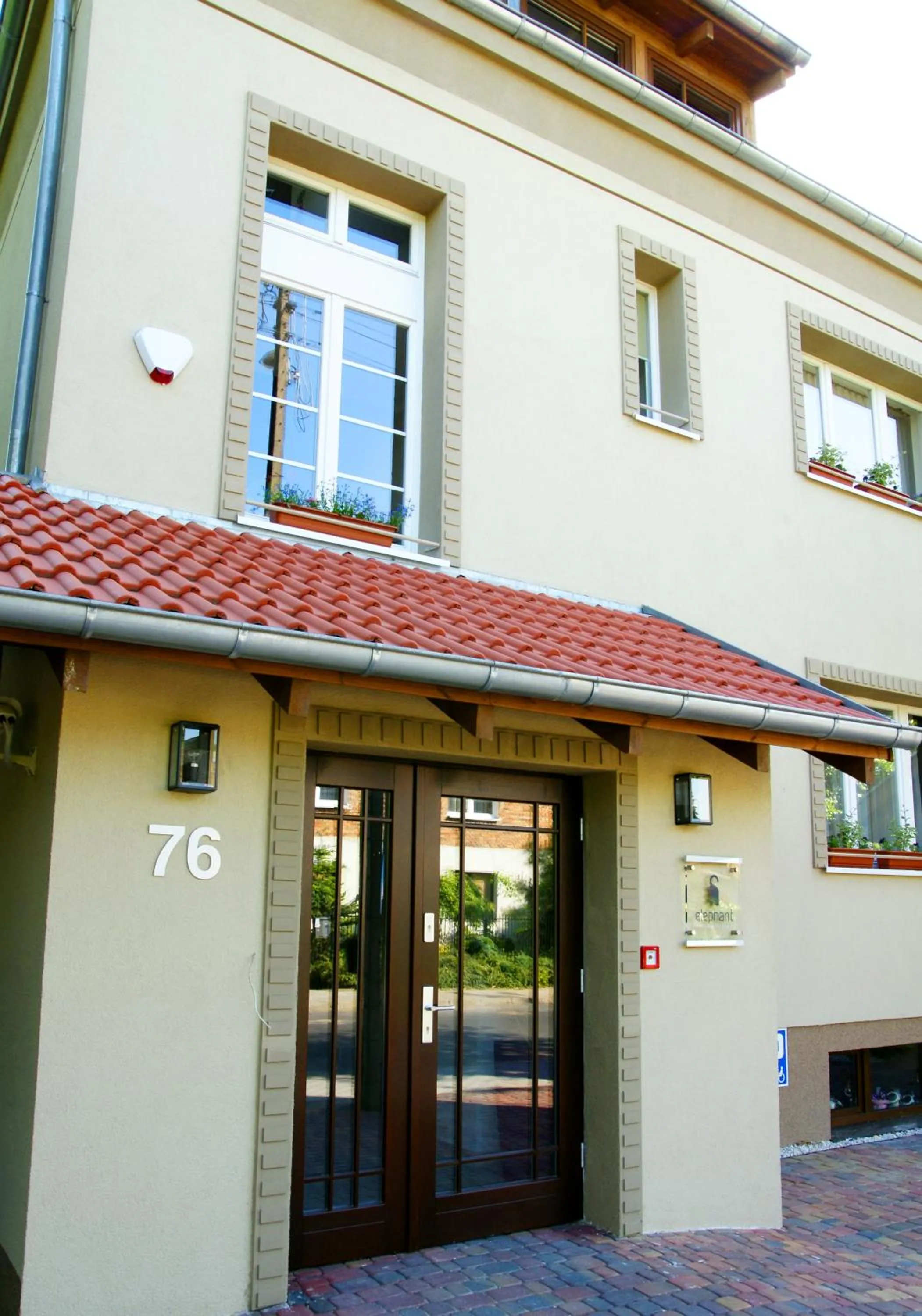 Facade/entrance in City Center House Elephant
