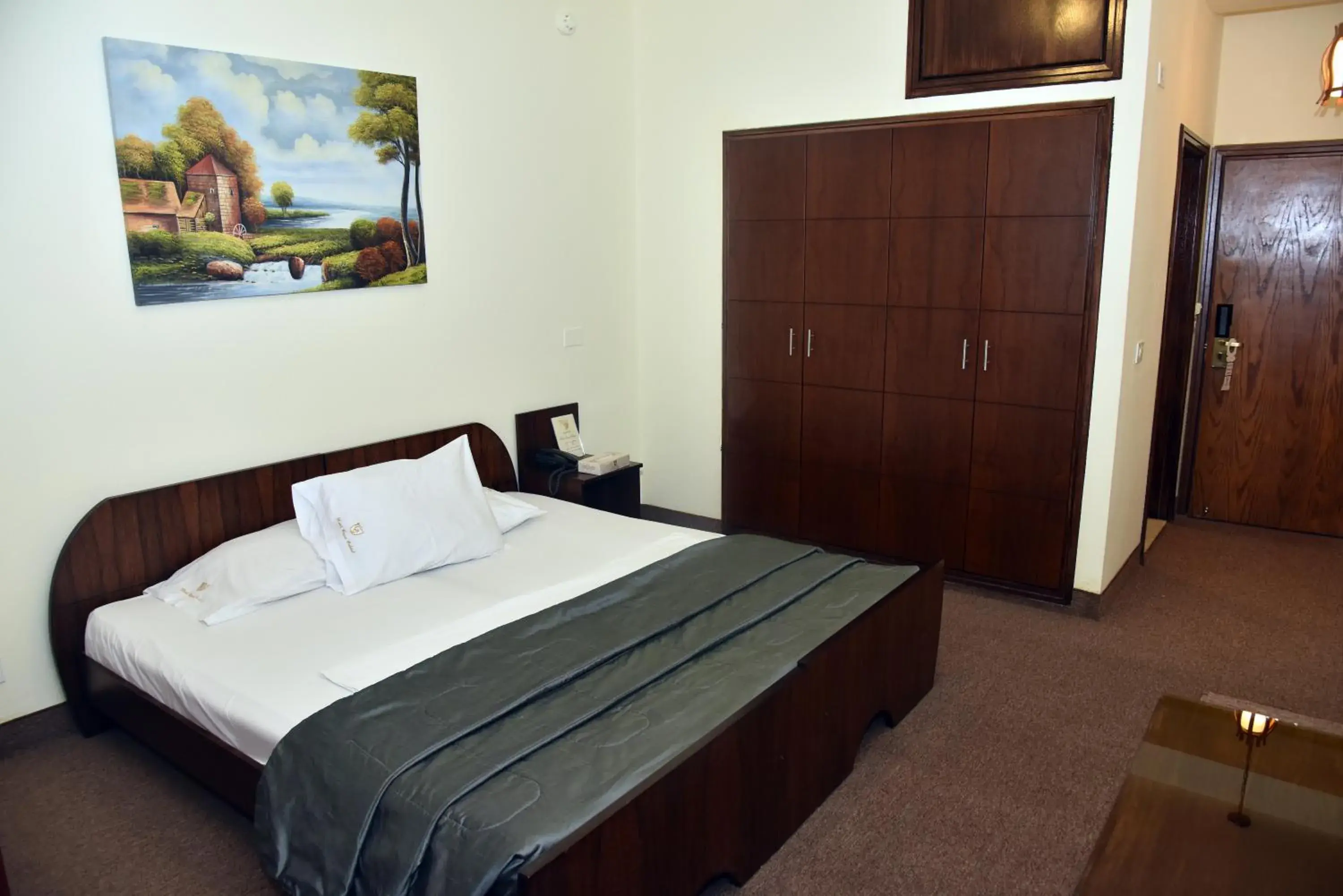 Bed in Grand Gabriel Bed in Grand Gabriel