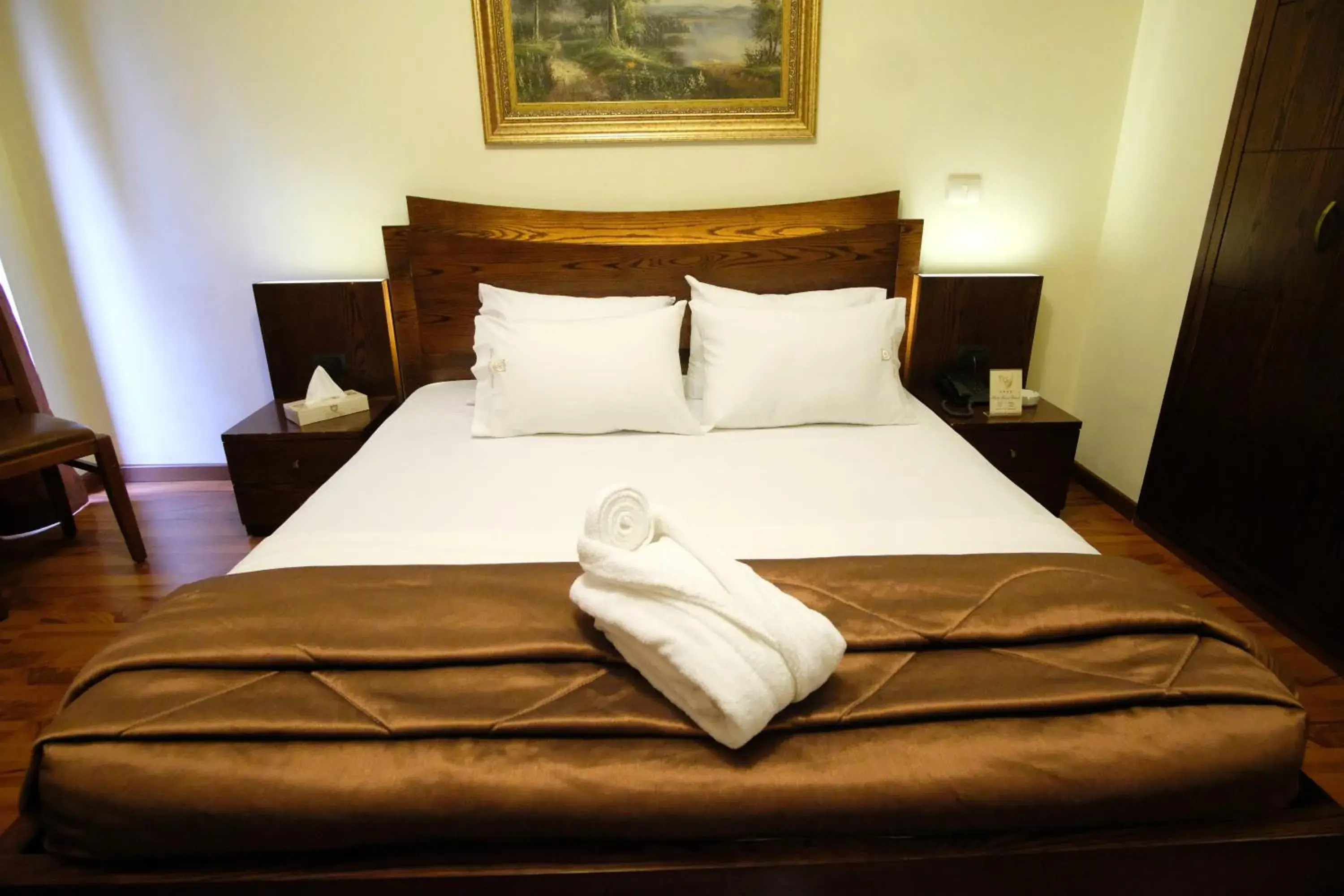 Photo of the whole room, Bed in Grand Gabriel Photo of the whole room, Bed in Grand Gabriel