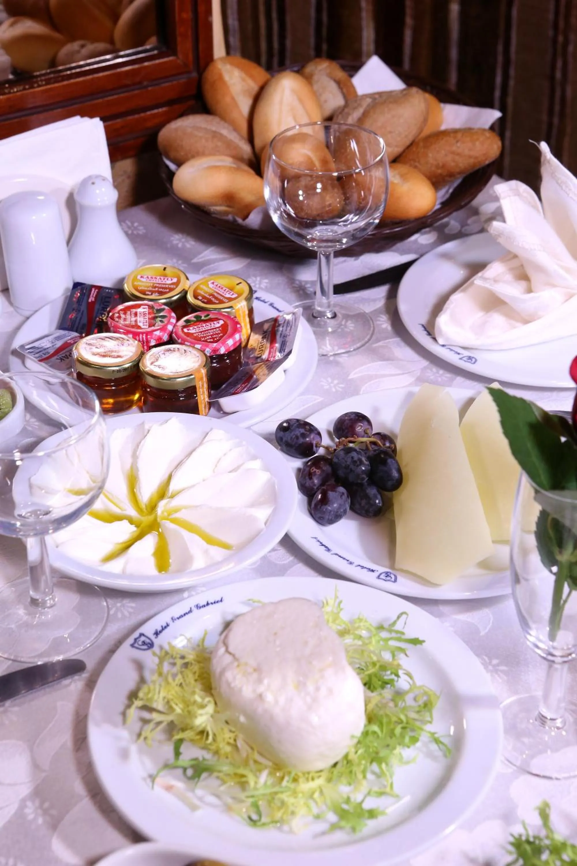 Breakfast in Grand Gabriel