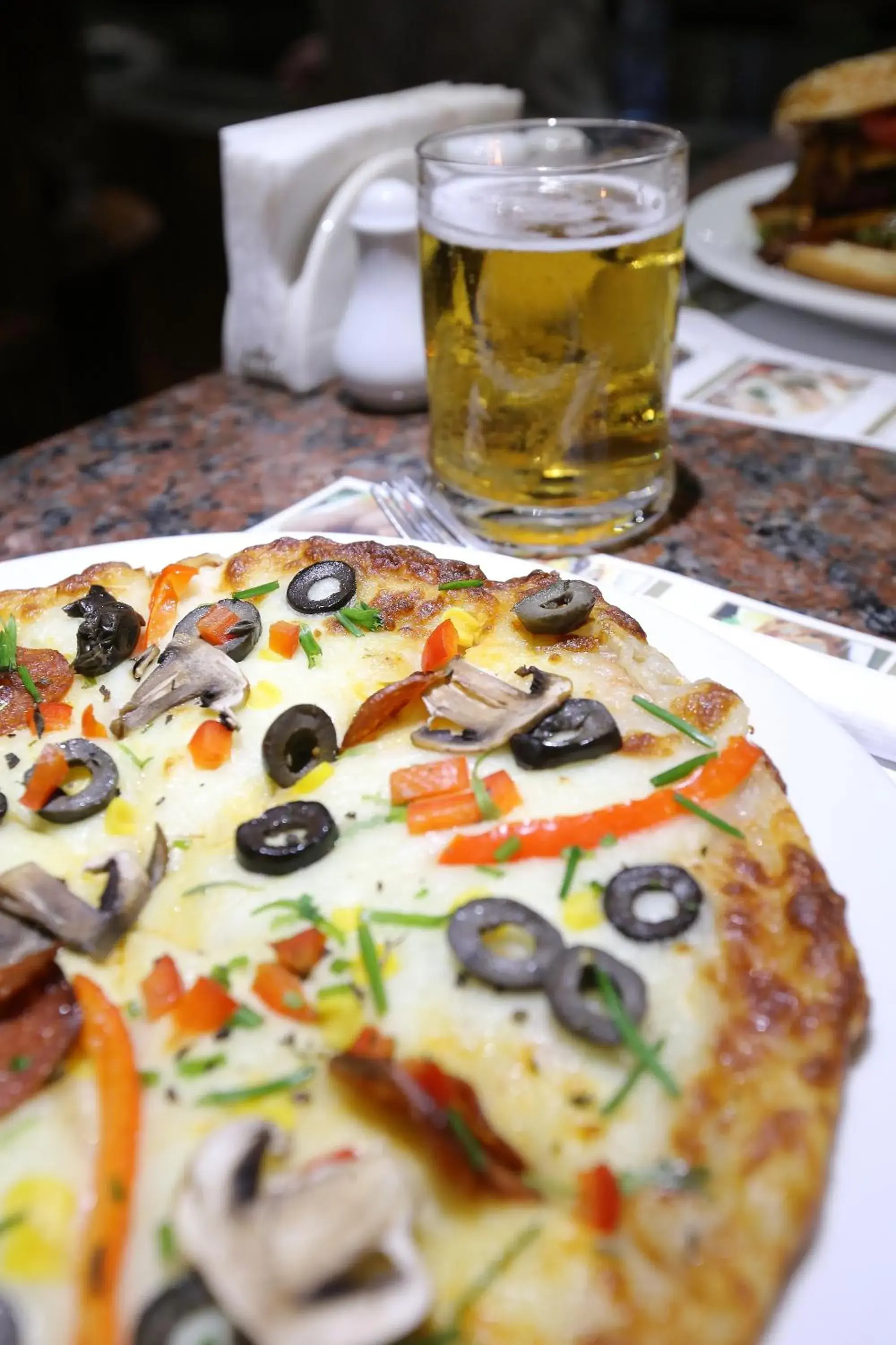 Restaurant/places to eat in Grand Gabriel Restaurant/places to eat in Grand Gabriel