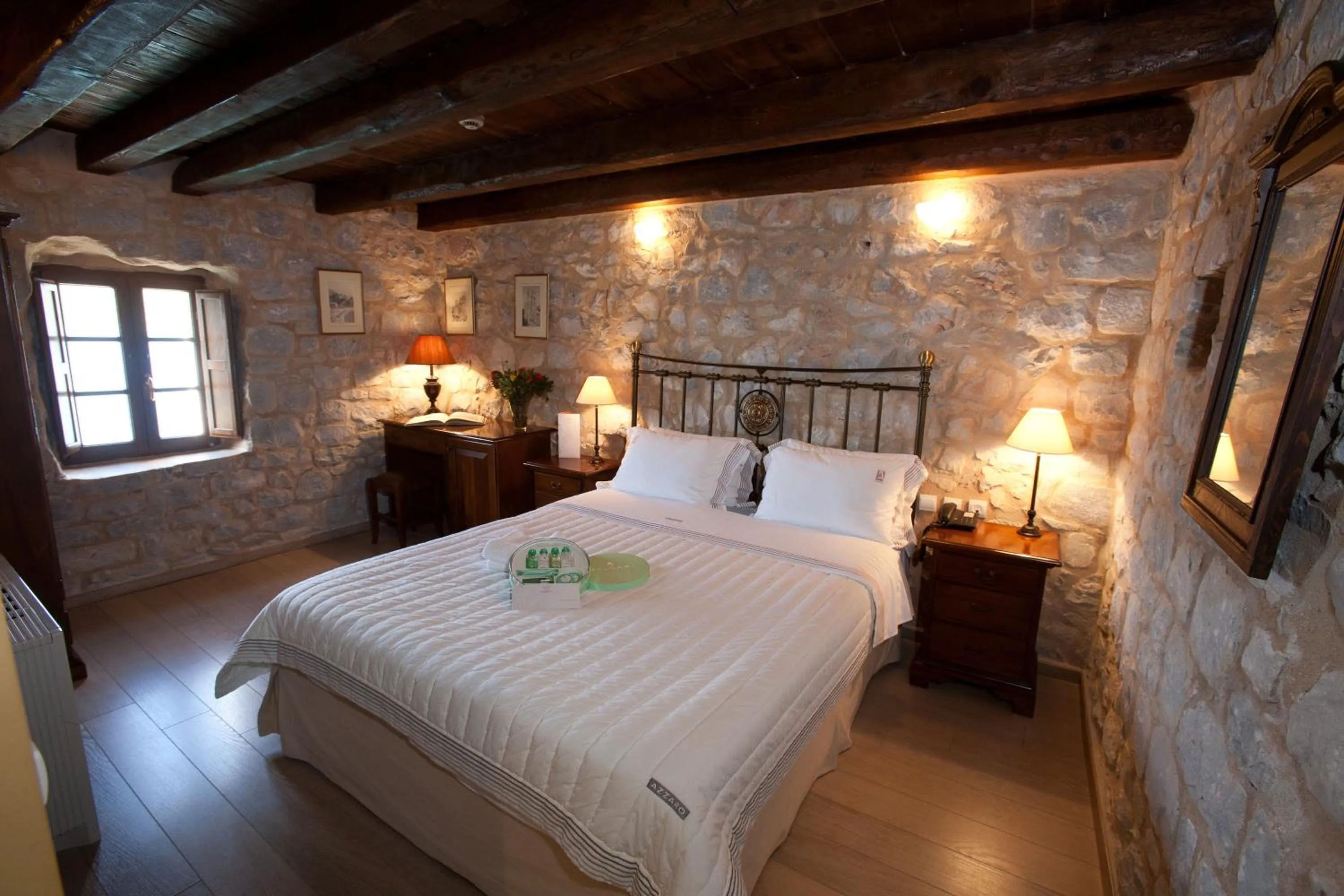 Photo of the whole room, Bed in Mavromichalai