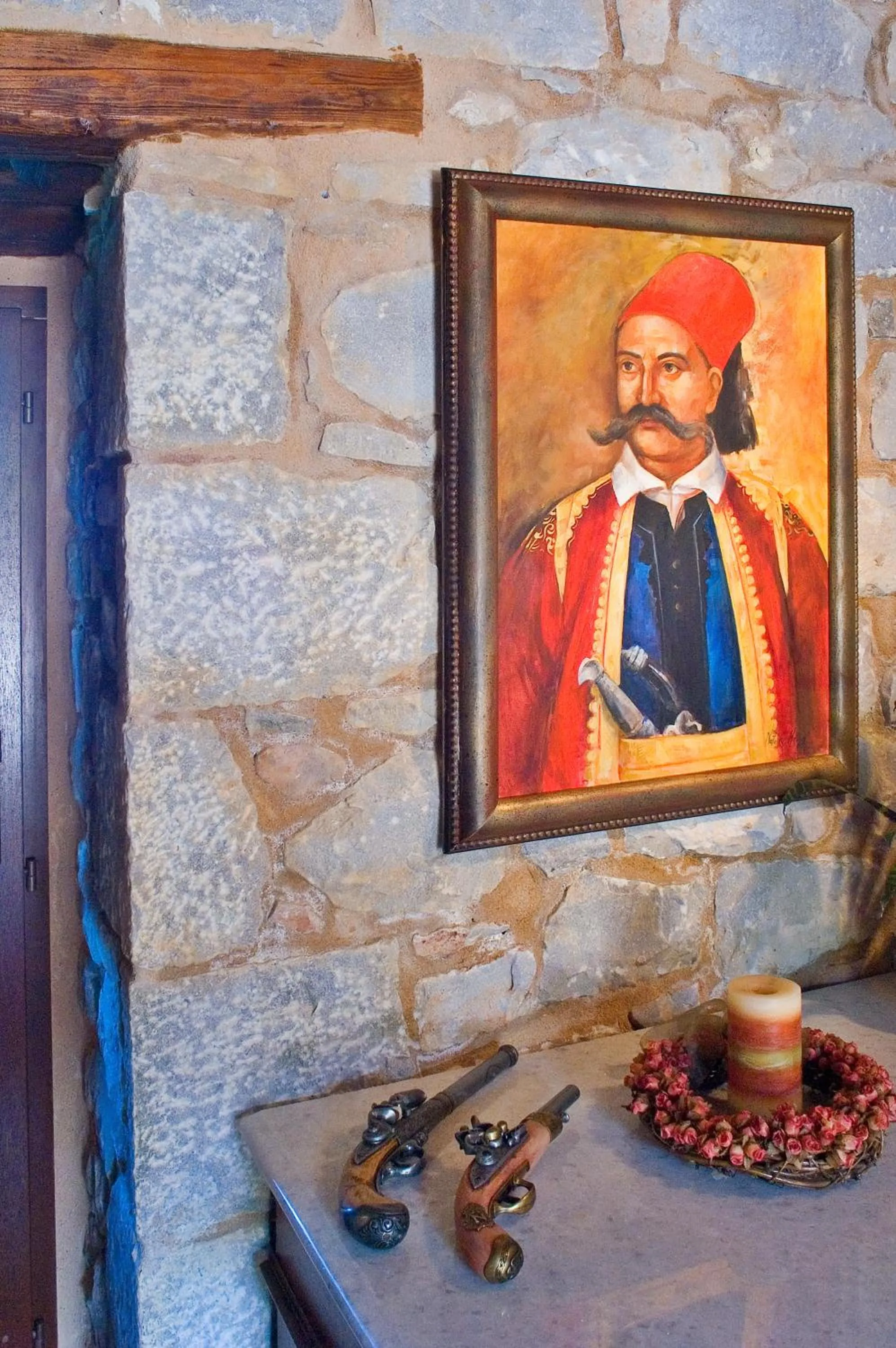 Decorative detail in Mavromichalai