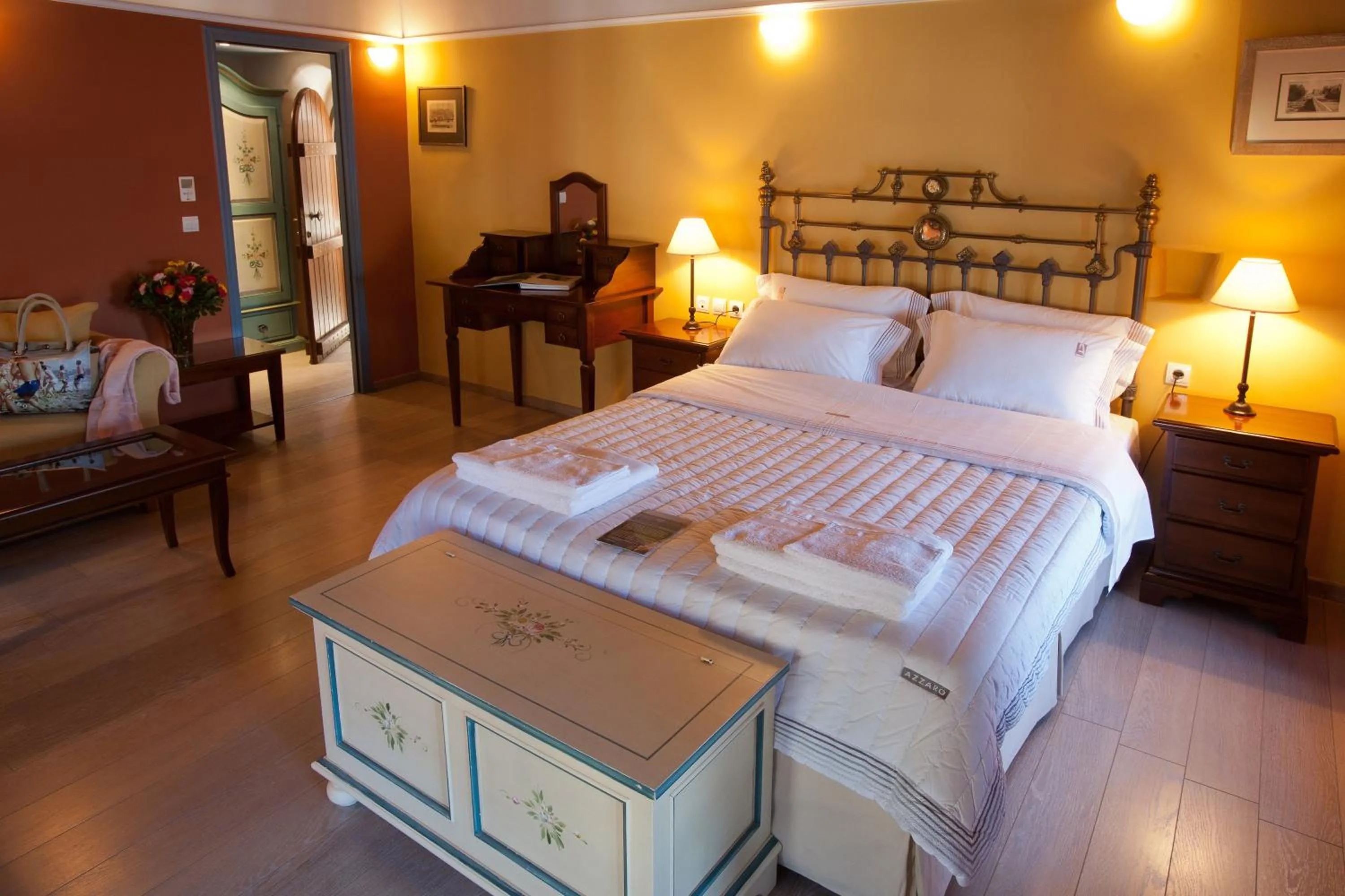 Photo of the whole room, Bed in Mavromichalai