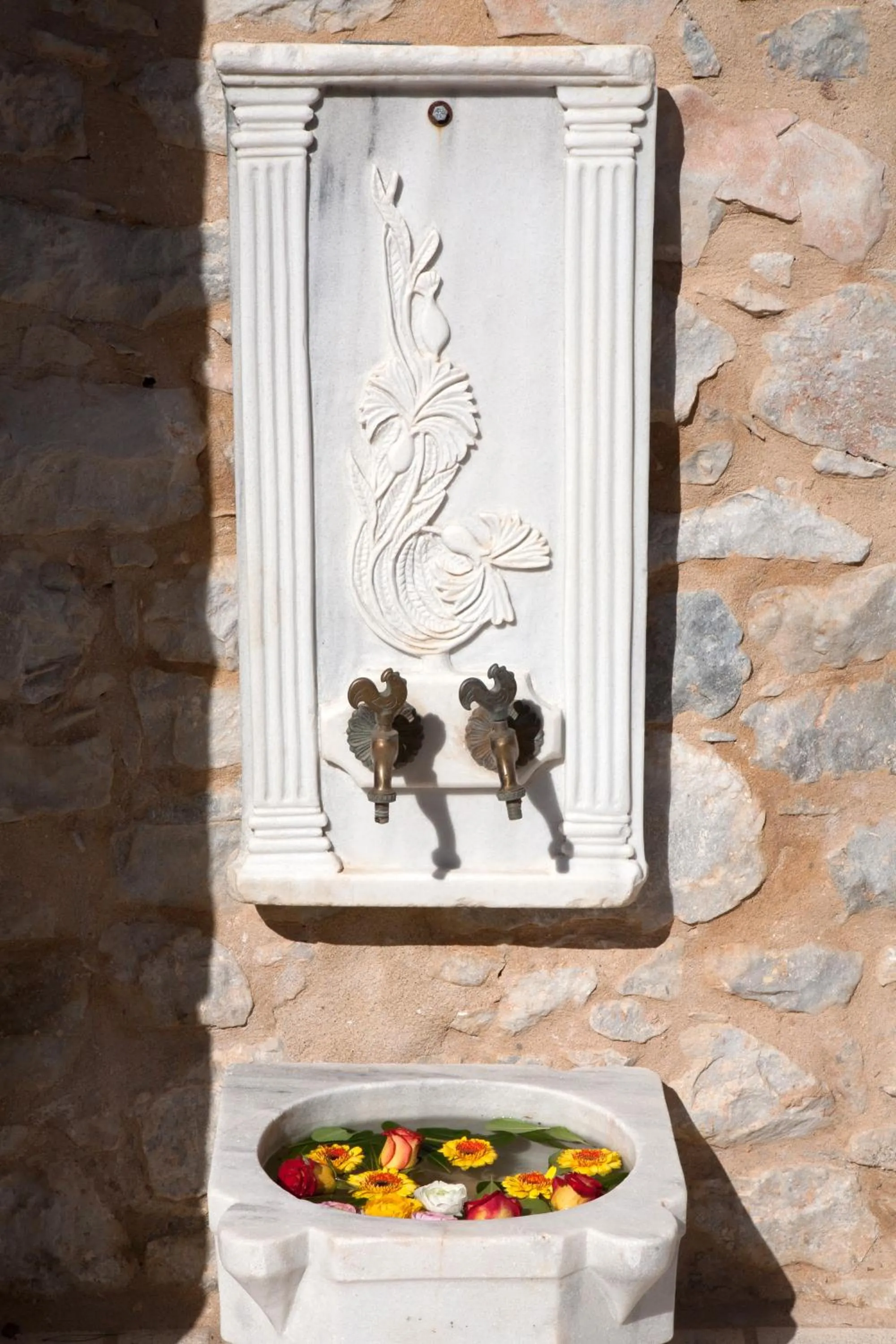 Decorative detail in Mavromichalai