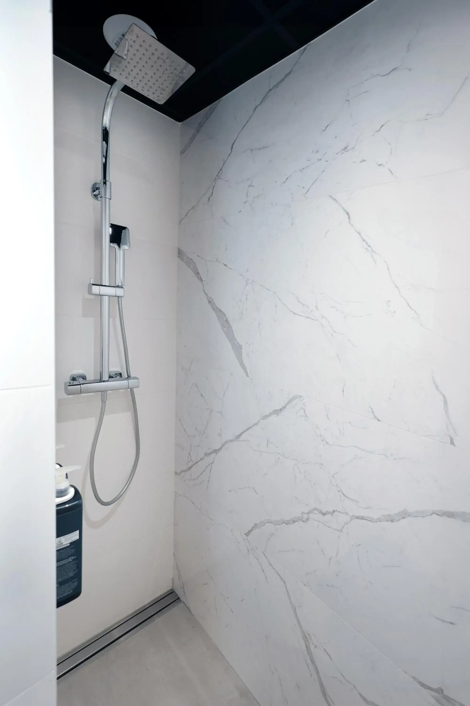 Comfort Double Room in Le Néliö Comfort Double Room in Le Néliö