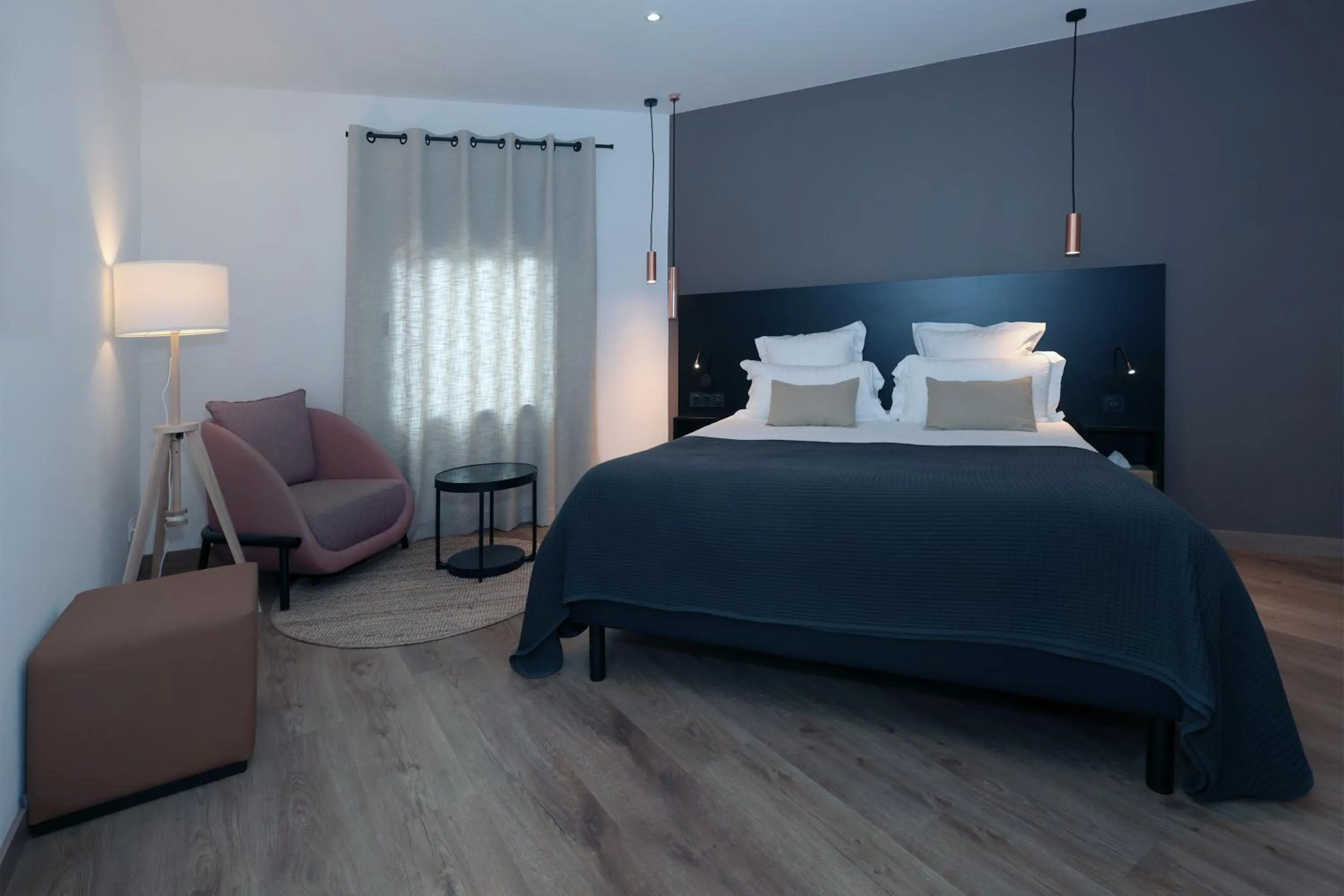 Bedroom, Bed in Le Néliö