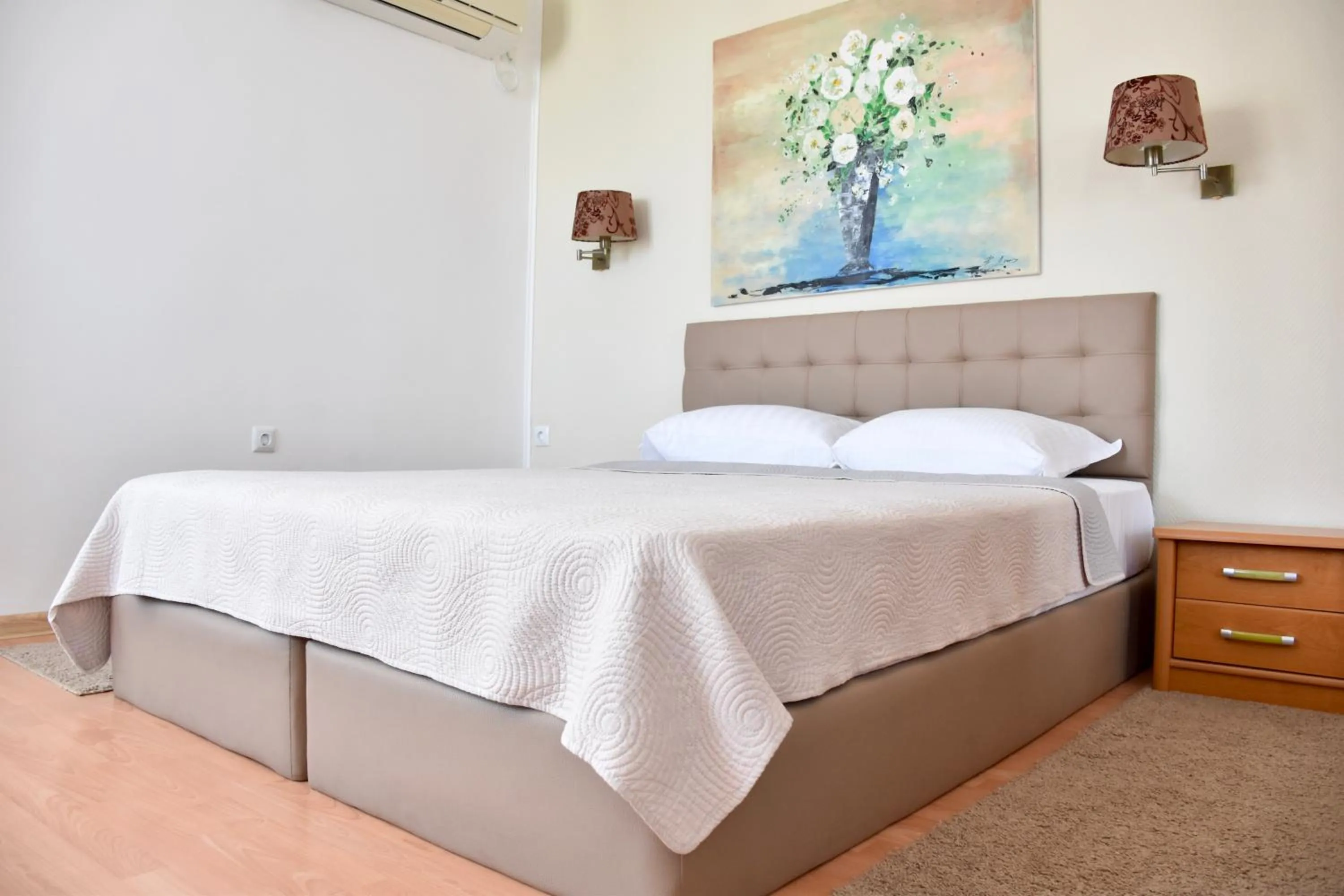 Bed in Family Hotel Apolonia