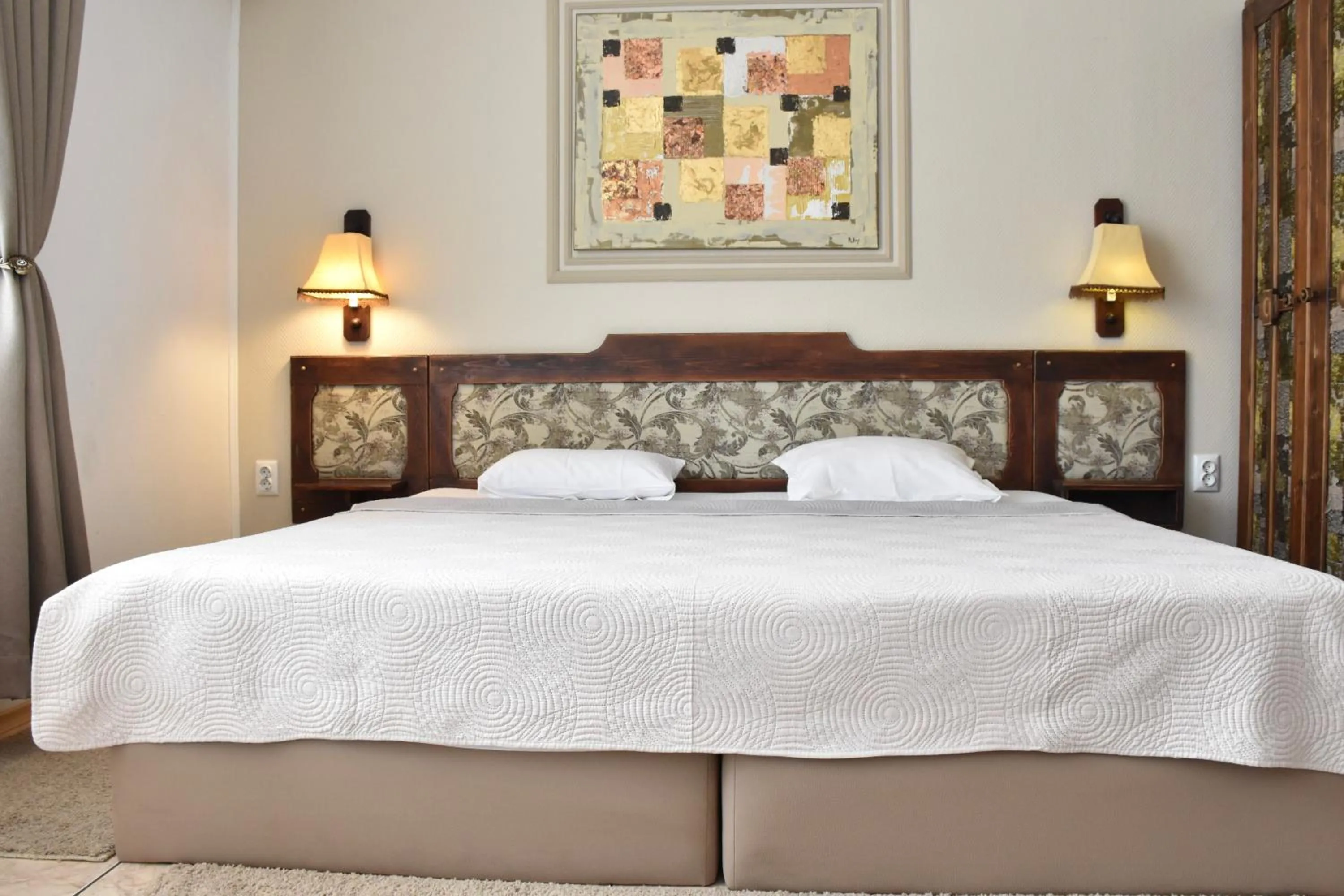 Bed in Family Hotel Apolonia