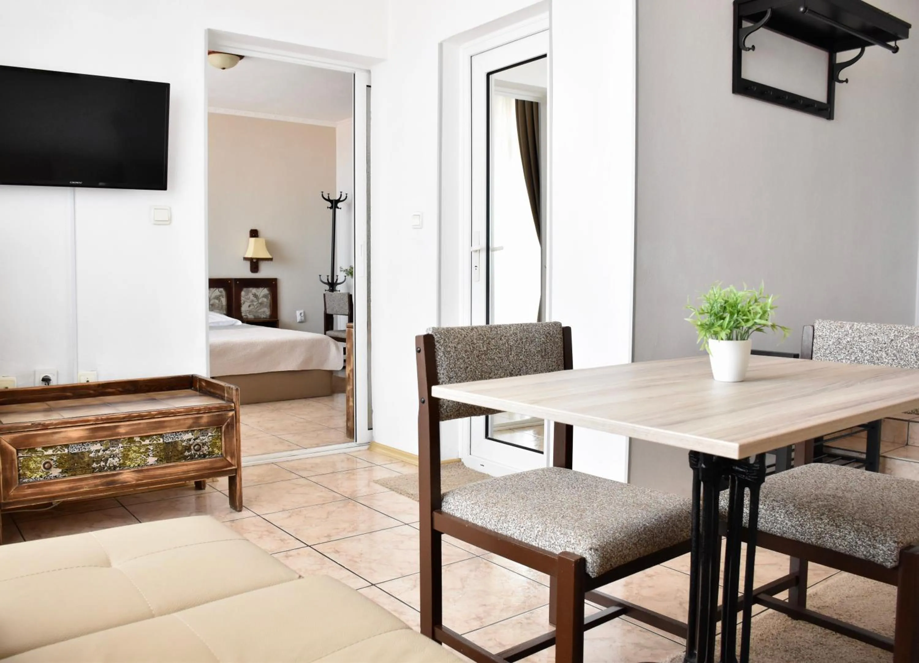 Family Hotel Apolonia