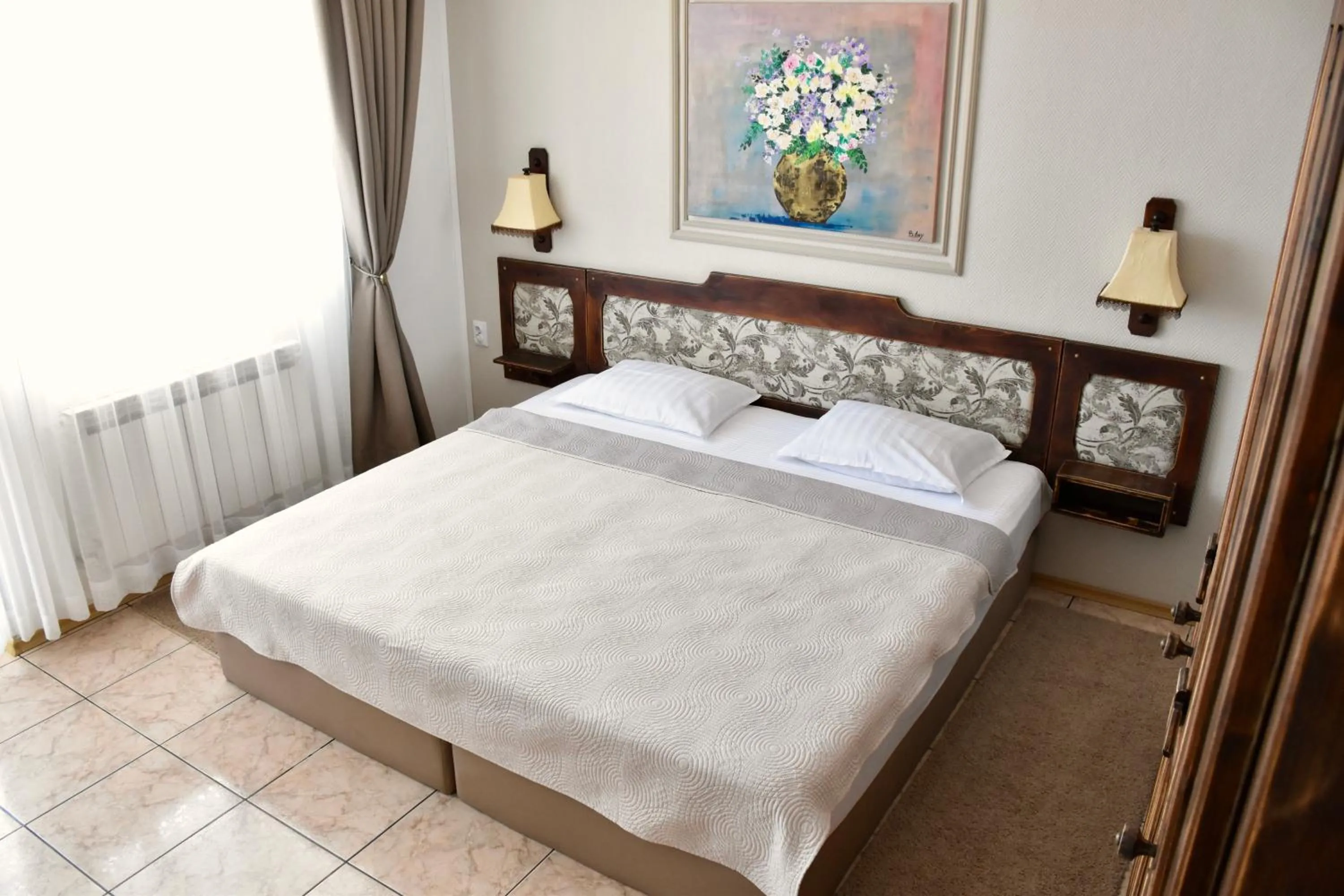 Bed in Family Hotel Apolonia